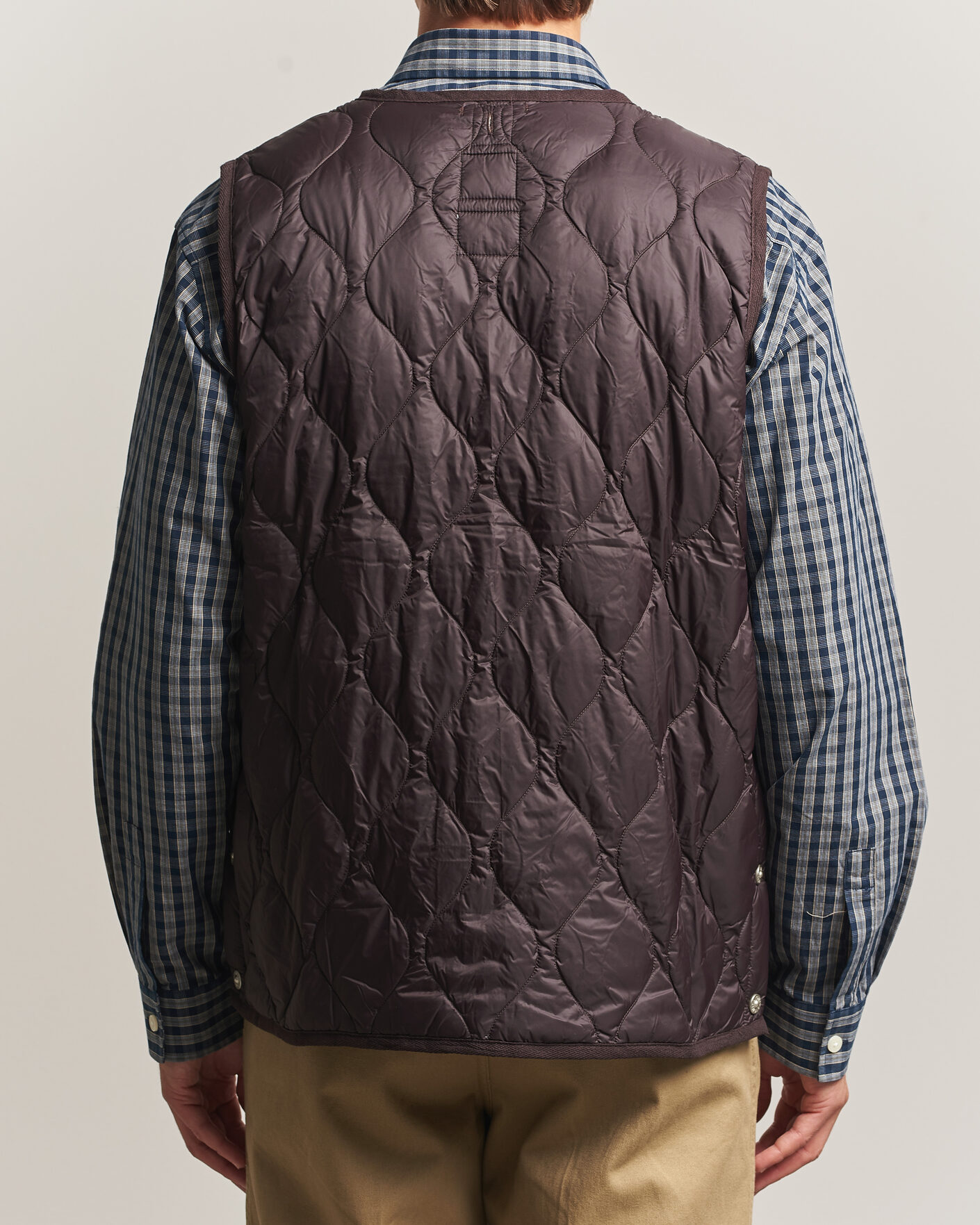 Hombres | Chalecos | TAION | Military Crew Neck Down Vest Dark Choco