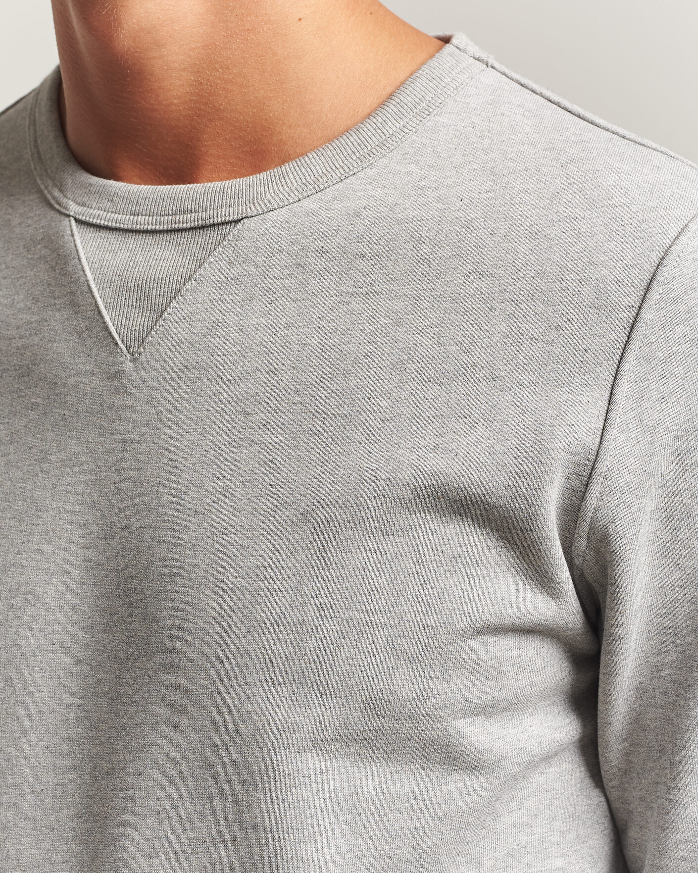 Hombres | Jerséis y prendas de punto | Merz b. Schwanen | Classic Fit Loopwheeled Heavyweight Sweatshirt Grey Melange