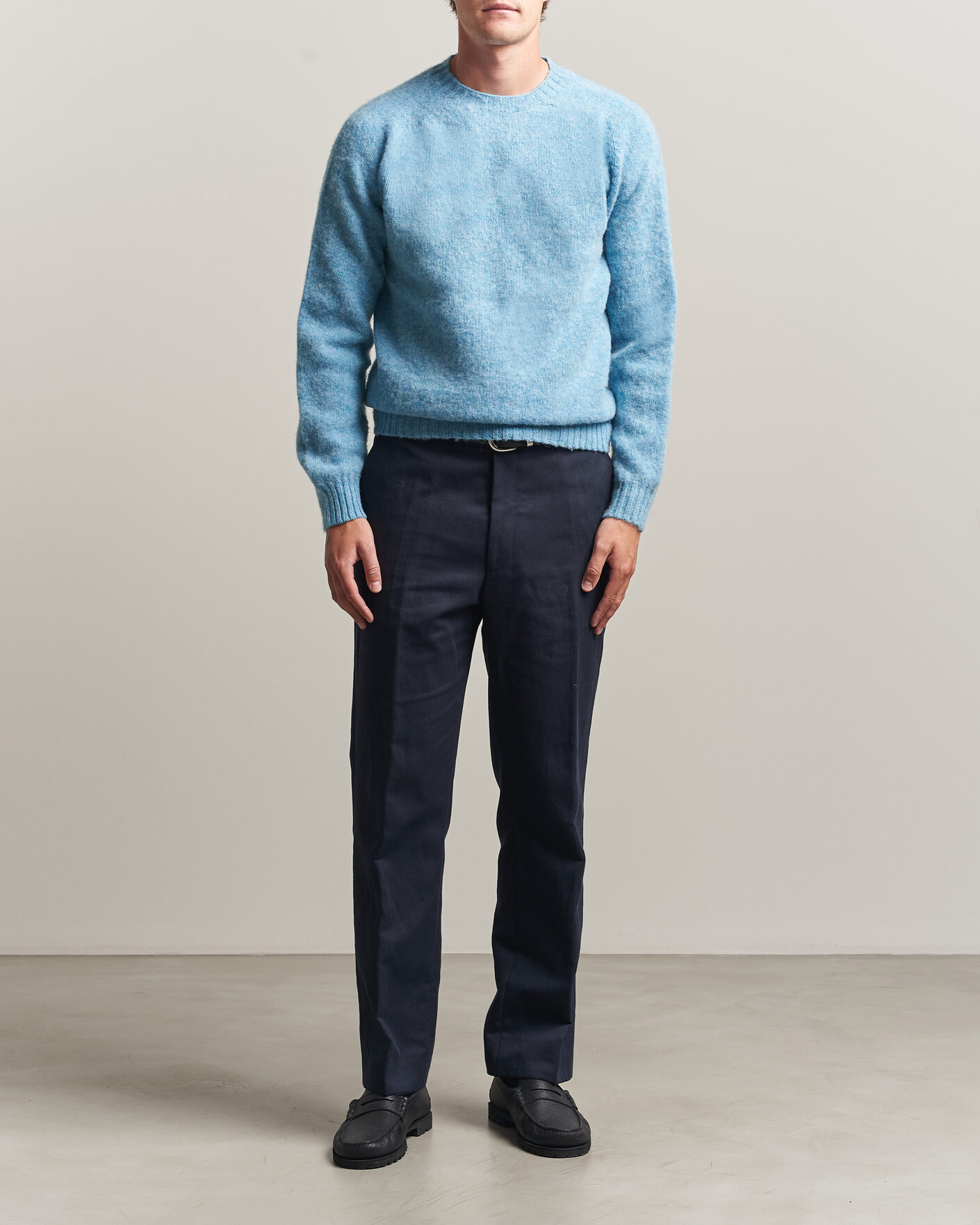 Hombres | Jerséis y prendas de punto | Harley Of Scotland | Brushed Supersoft Lambswool Crewneck Loch Blue