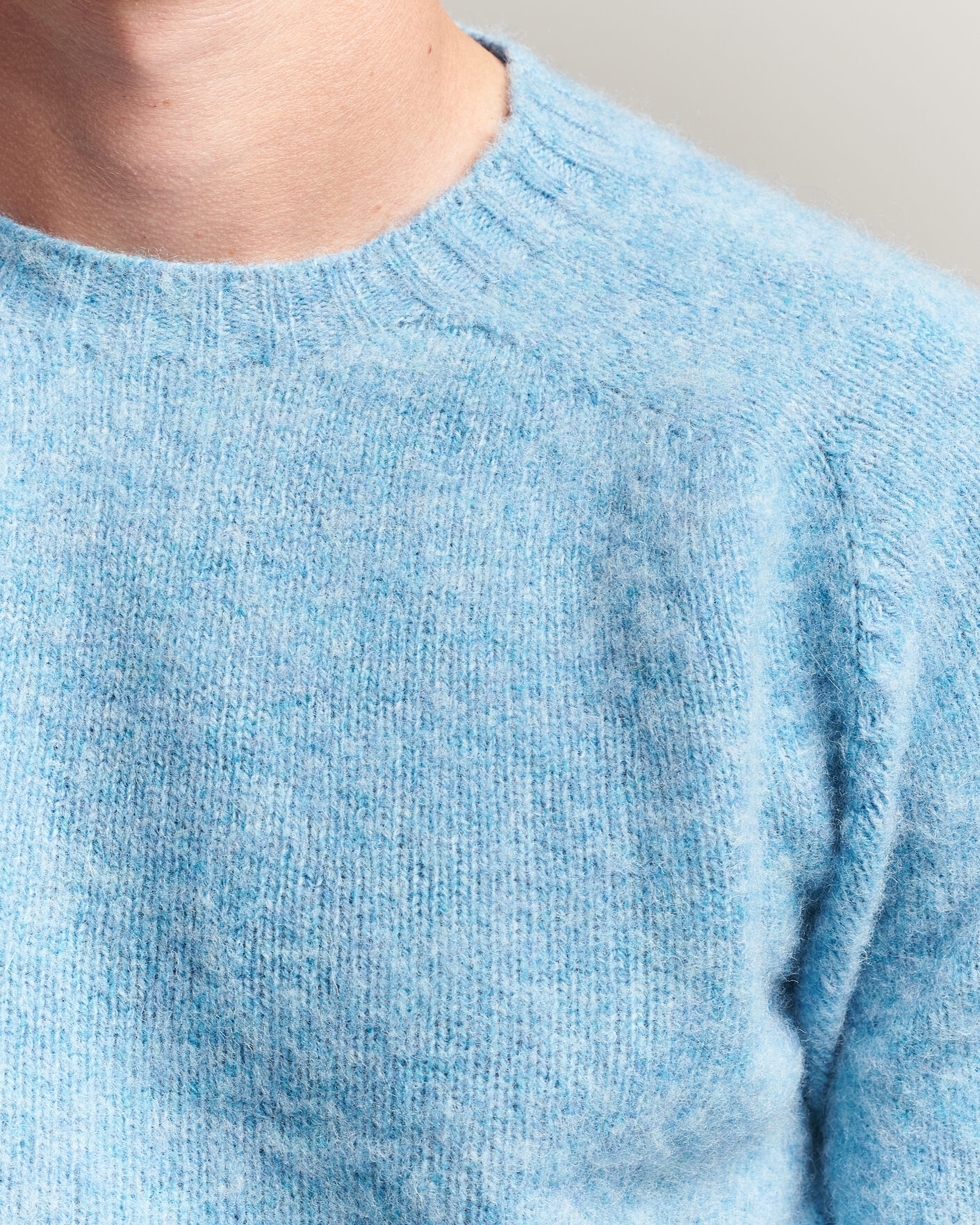 Hombres | Jerséis y prendas de punto | Harley Of Scotland | Brushed Supersoft Lambswool Crewneck Loch Blue