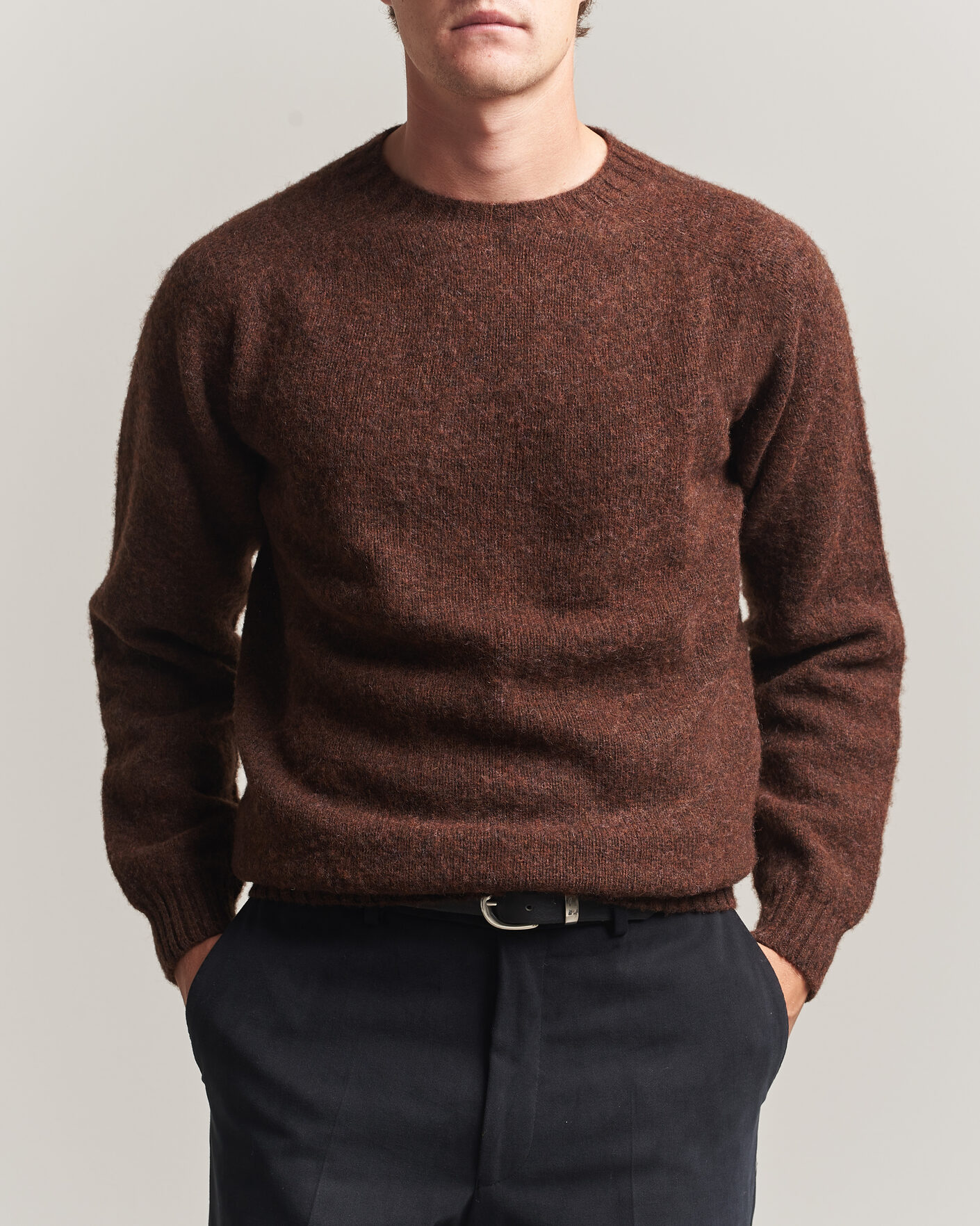 Hombres | Jerséis y prendas de punto | Harley Of Scotland | Brushed Supersoft Lambswool Crewneck Marron