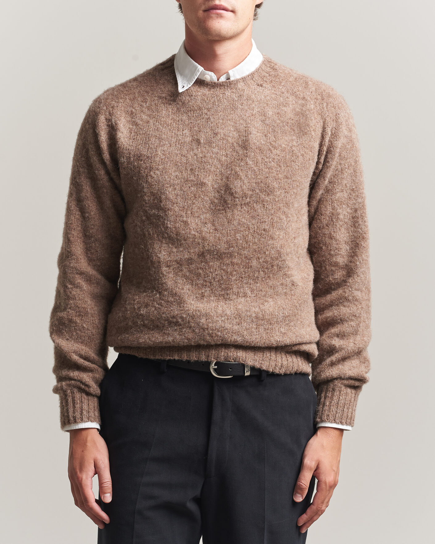 Hombres | Jerséis y prendas de punto | Harley Of Scotland | Brushed Supersoft Lambswool Crewneck Tundra