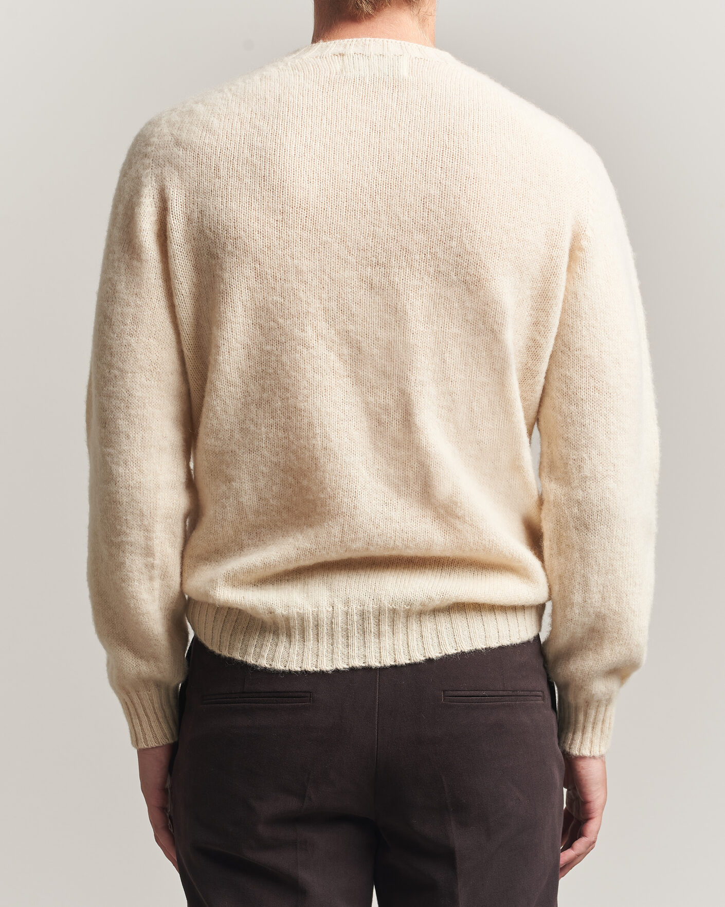 Hombres | Jerséis y prendas de punto | Harley Of Scotland | Brushed Supersoft Lambswool Crewneck Vanilla