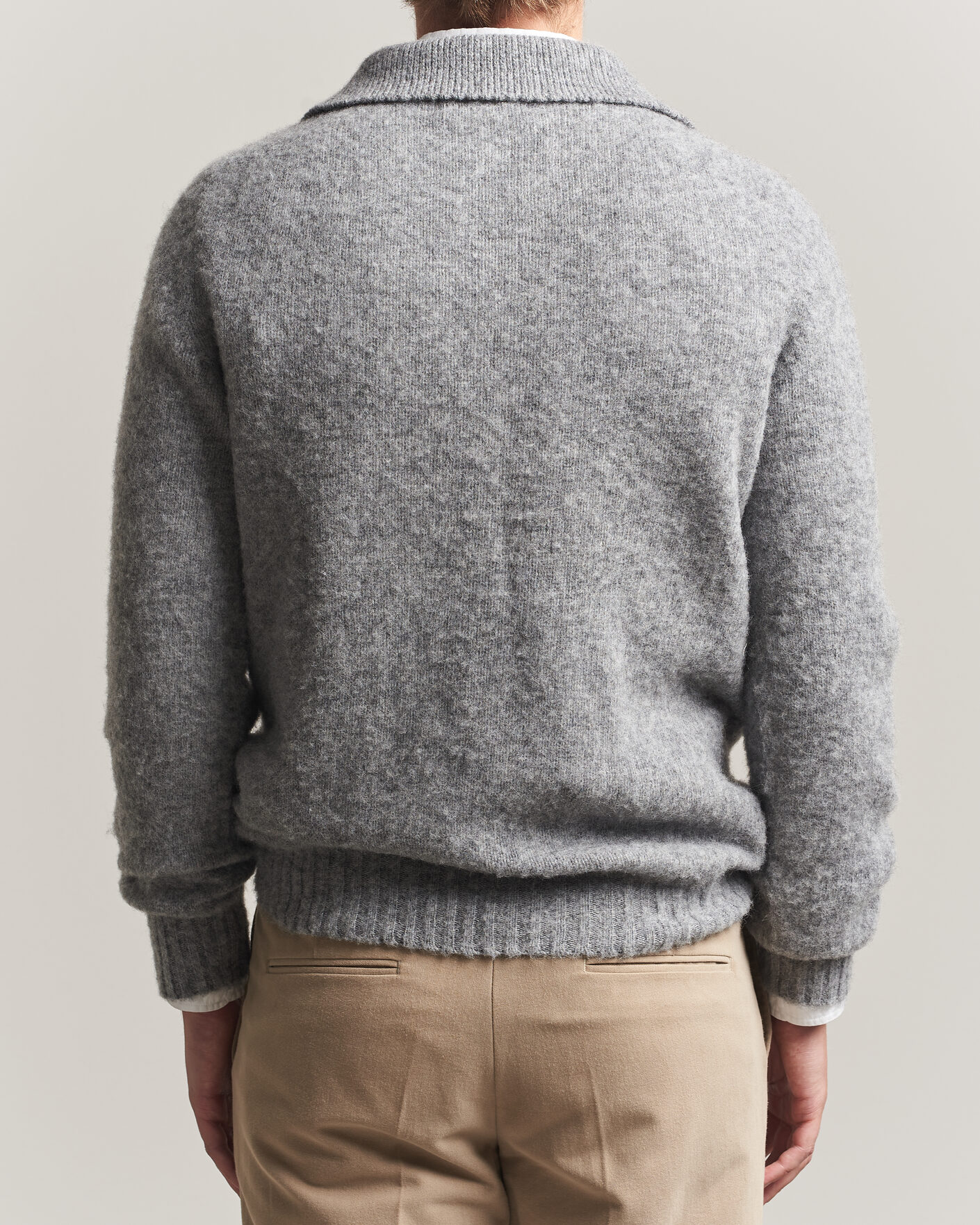 Hombres | Jerséis y prendas de punto | Harley Of Scotland | Brushed Supersoft Lambswool Polo Mid Grey