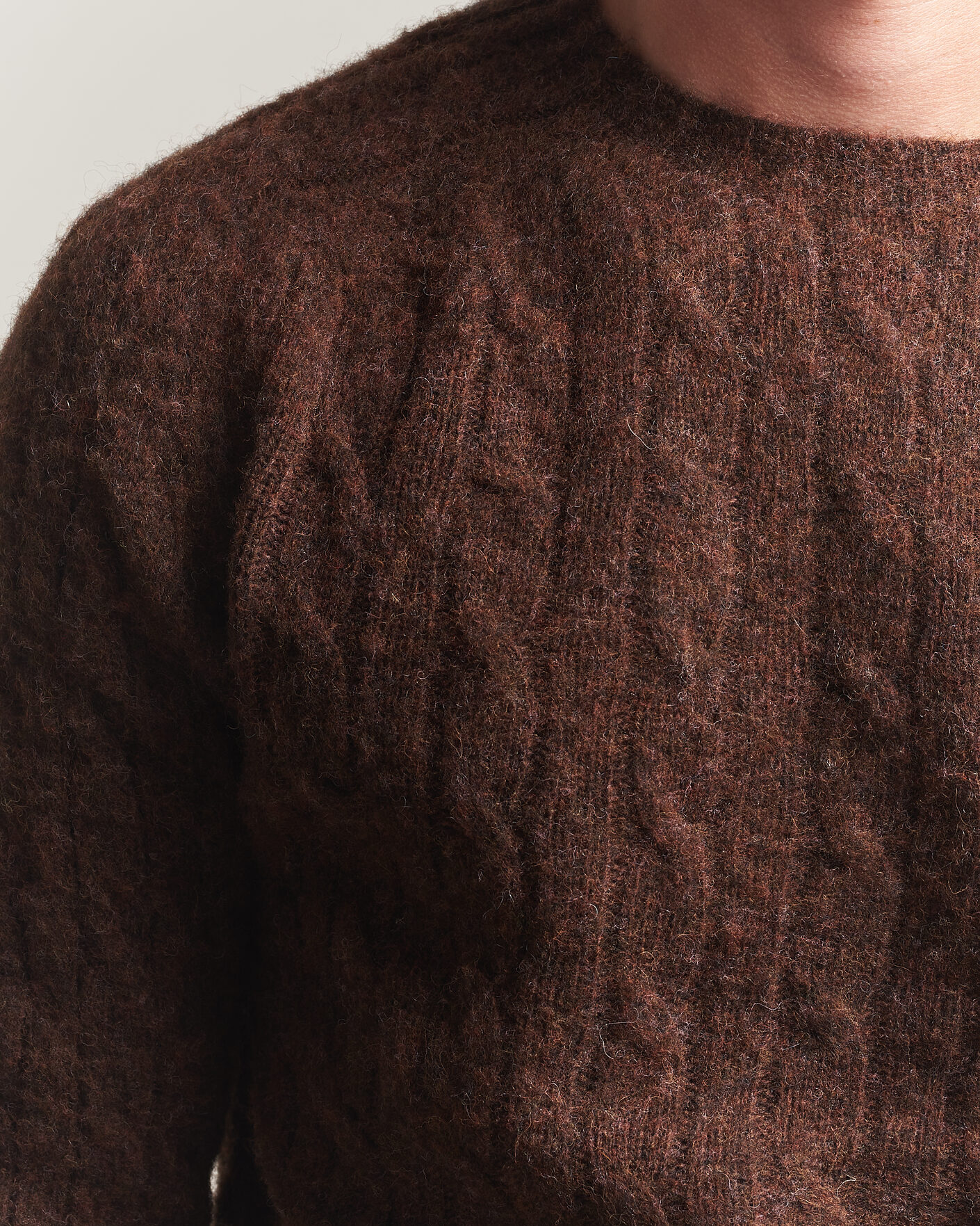 Hombres | Jerséis y prendas de punto | Harley Of Scotland | Brushed Supersoft Lambswool Cable Marron