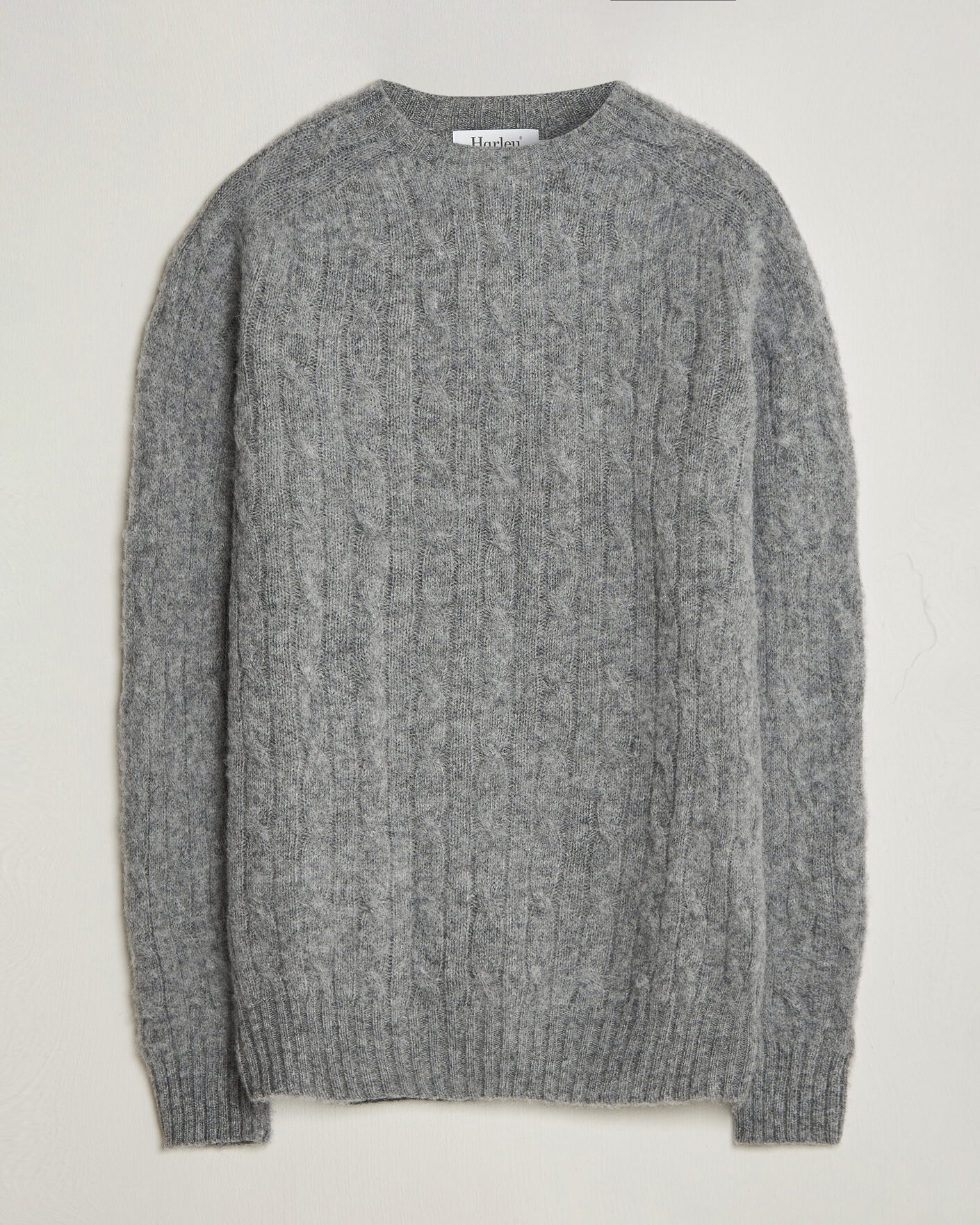 Hombres | Jerséis y prendas de punto | Harley Of Scotland | Brushed Supersoft Lambswool Cable Mid Grey