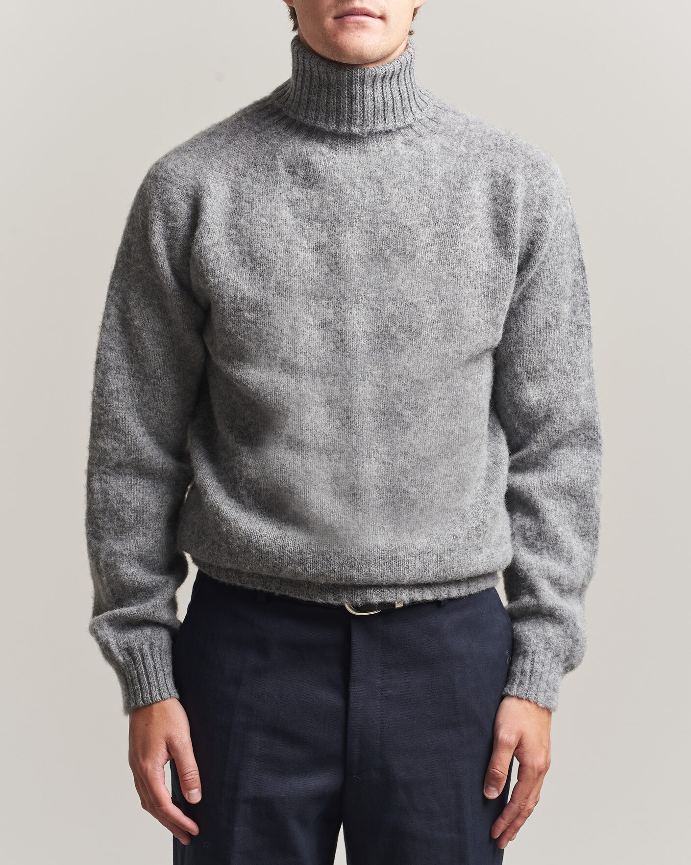 Hombres | Jerséis y prendas de punto | Harley Of Scotland | Brushed Supersoft Lambswool Rollneck Mid Grey