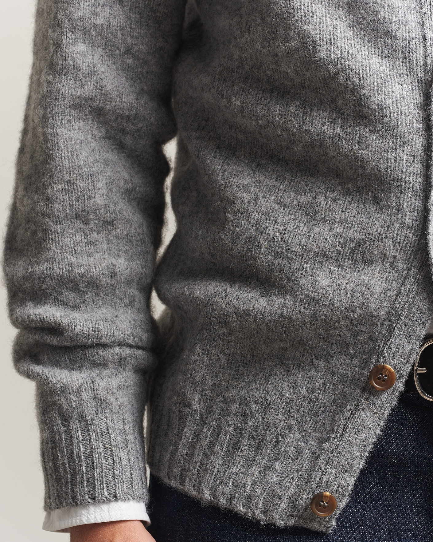 Hombres | Jerséis y prendas de punto | Harley Of Scotland | Brushed Supersoft Lambswool Cardigan Mid Grey
