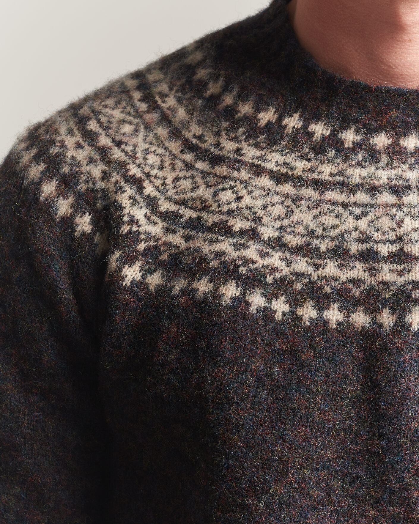Hombres | Jerséis y prendas de punto | Harley Of Scotland | Brushed Supersoft Lambswool Yolk Fairisle Volcano/Cameo