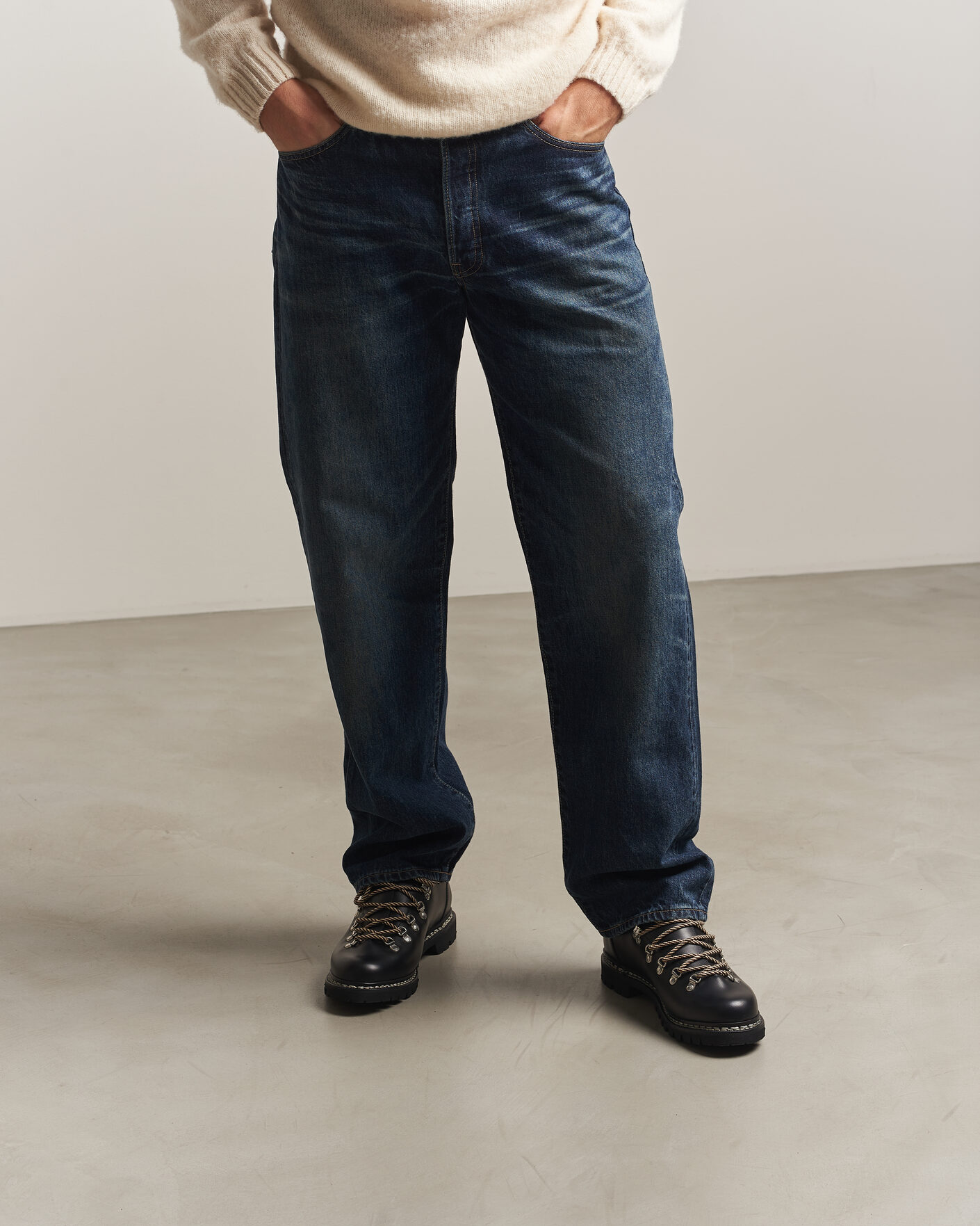 Hombres | Zapatillas de senderismo | Paraboot | Clusaz Low Boot Black