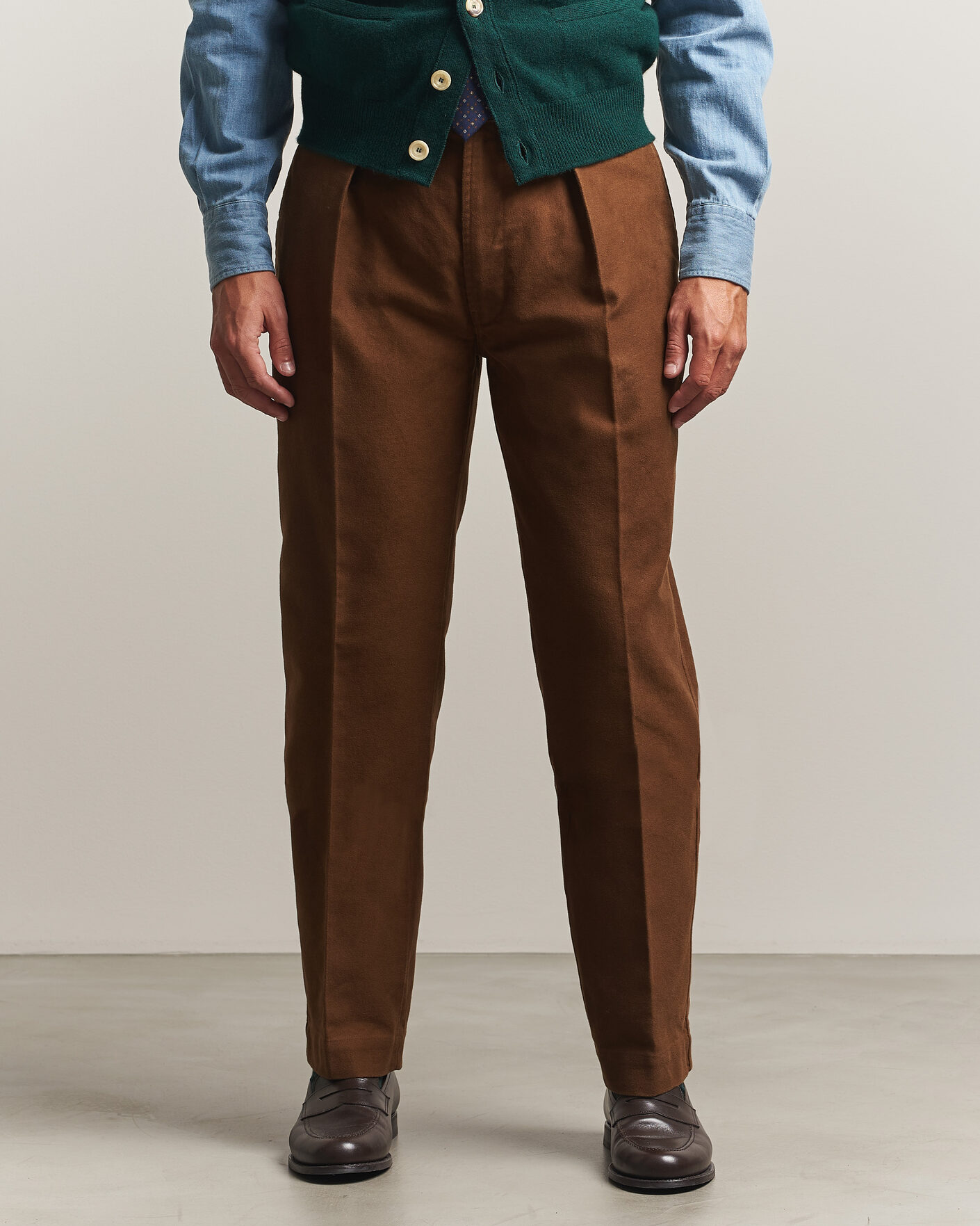 Hombres | Pantalones | Drake's | MKIV Japanese Moleskin Games Trousers Brown