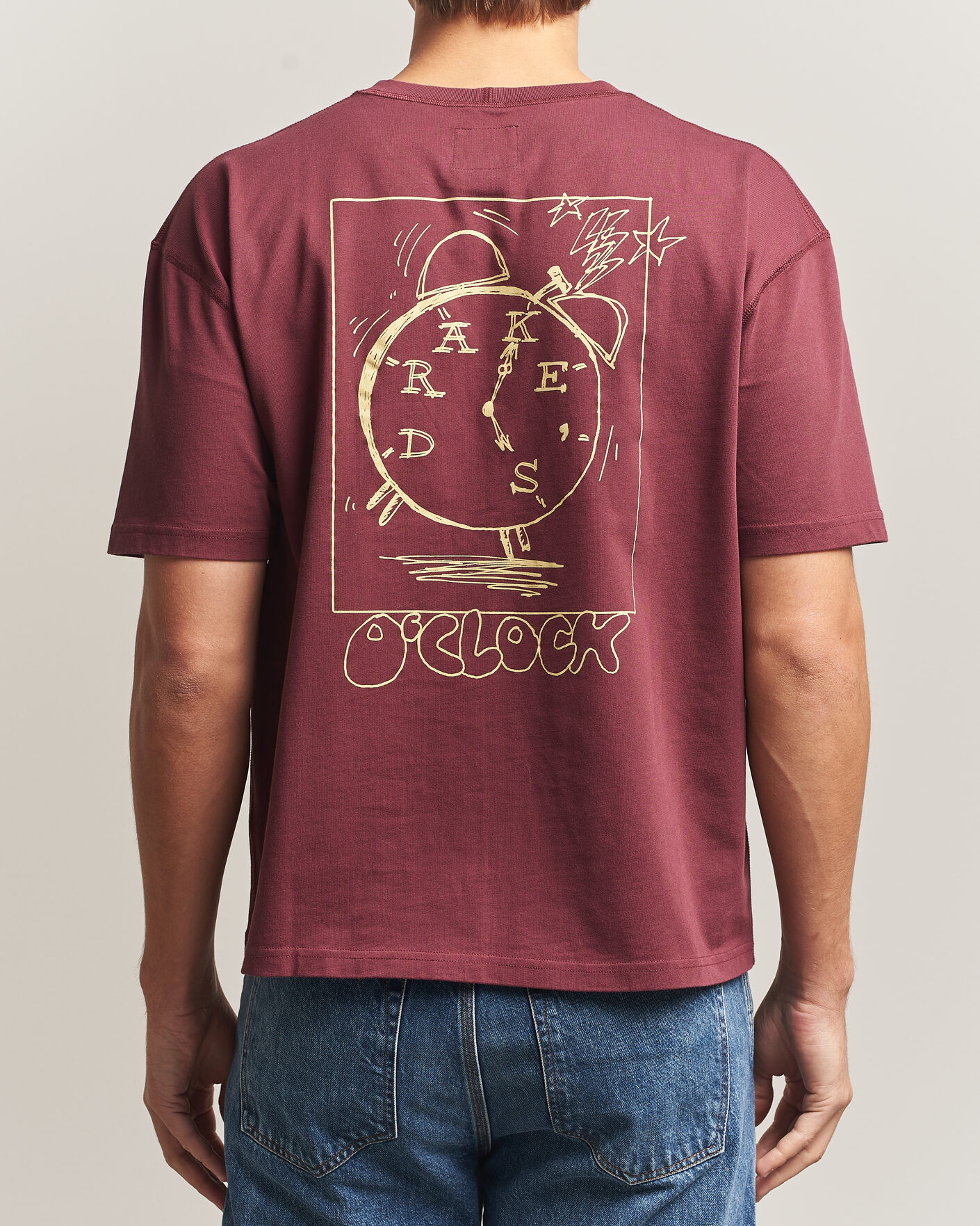 Hombres | Camisetas | Drake's | O´Clock Back Print Hiking T-Shirt Dark Plum