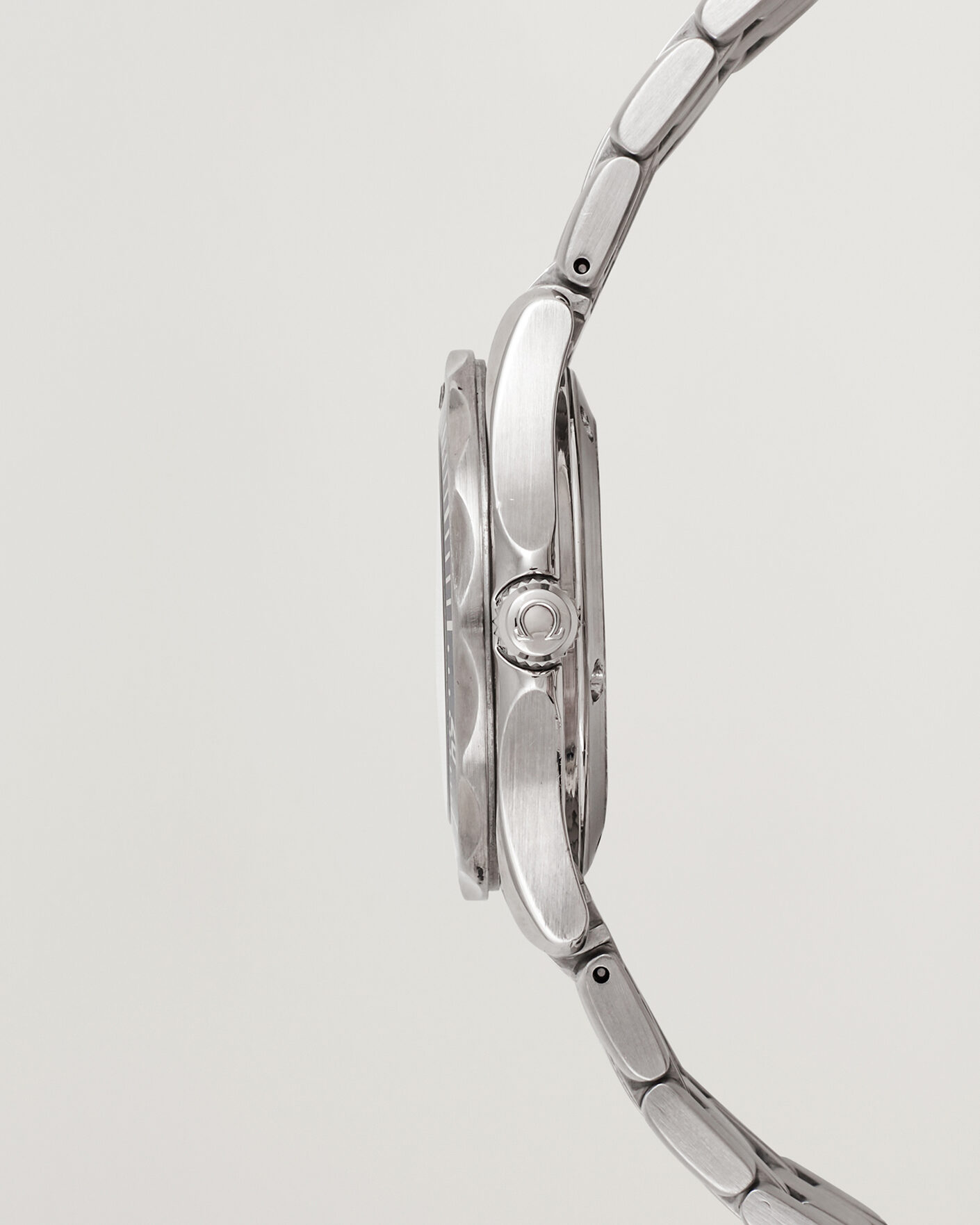 Hombres | Pre-Owned & Vintage Watches | Omega Pre-Owned | Seamaster 300M Midsize