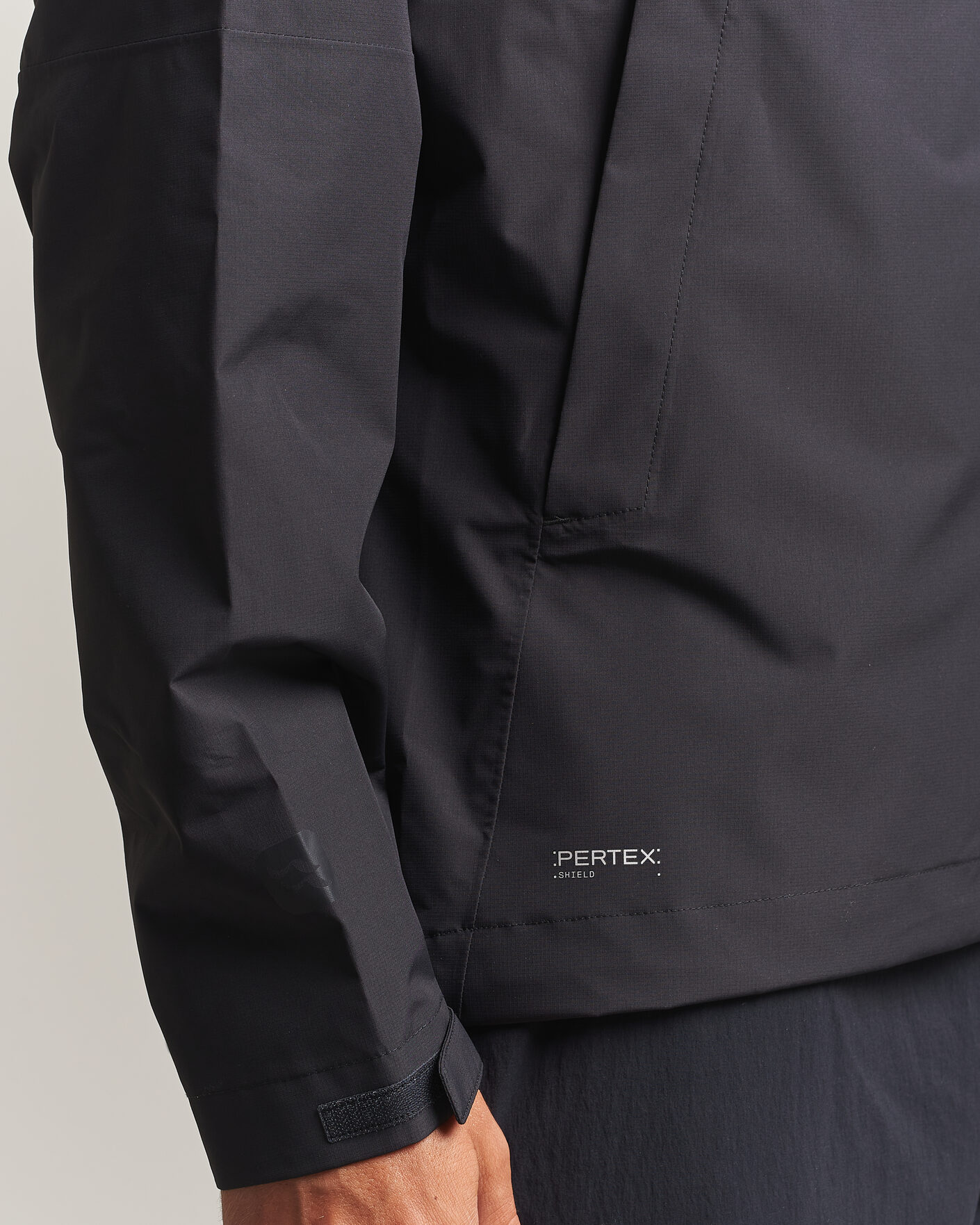 Hombres | Abrigos y chaquetas | Rab | Downpour Waterproof Jacket Black