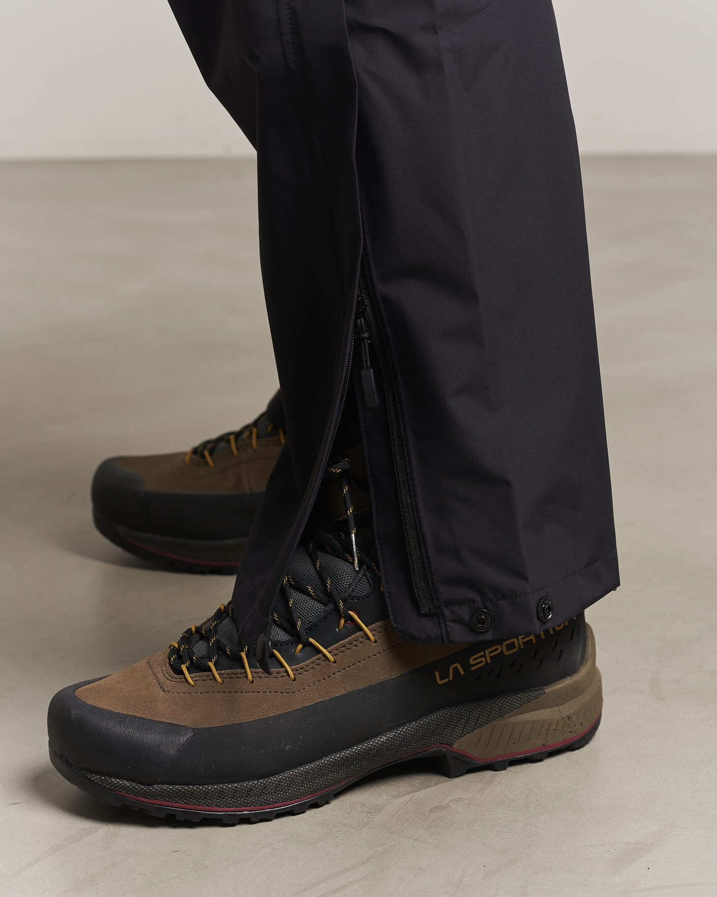 Hombres | Pantalones | Rab | Downpour Waterproof Pants Black