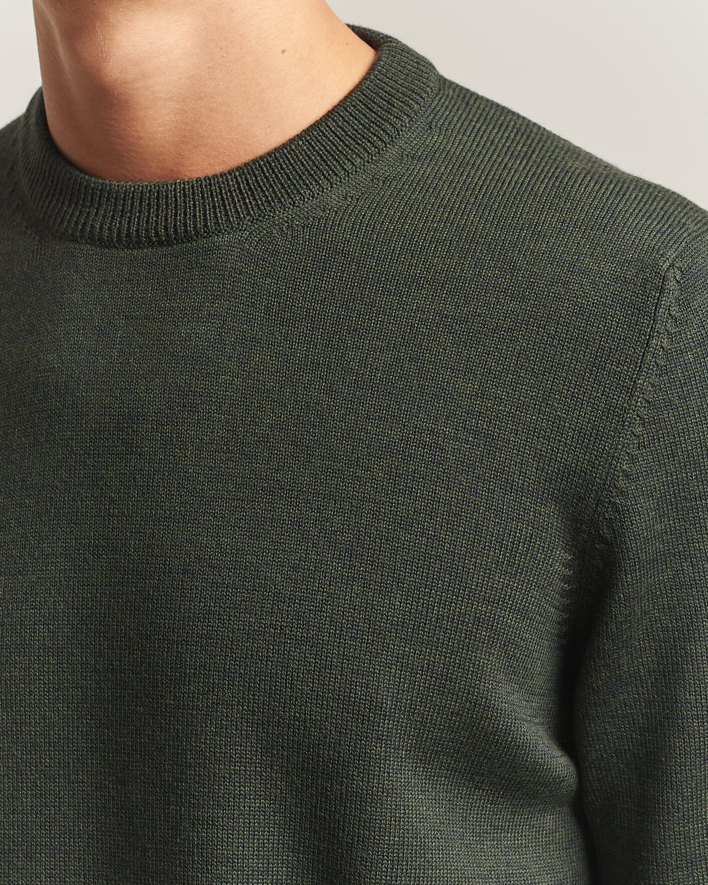 Hombres | Jerséis y prendas de punto | Gran Sasso | Merino Knitted Crew Neck Olive Melange