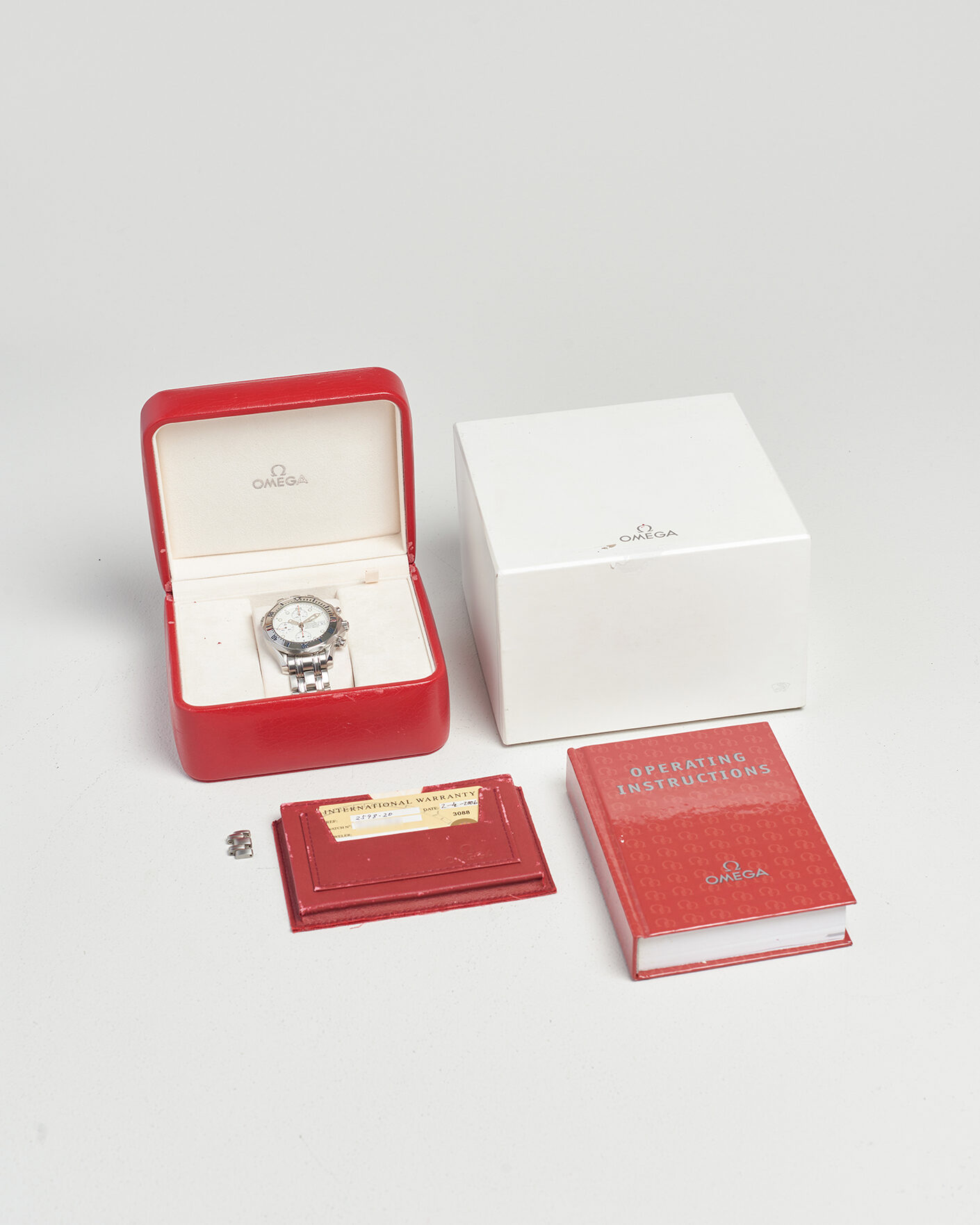 Hombres | Pre-Owned & Vintage Watches | Omega Pre-Owned | Seamaster 300M Chrono 