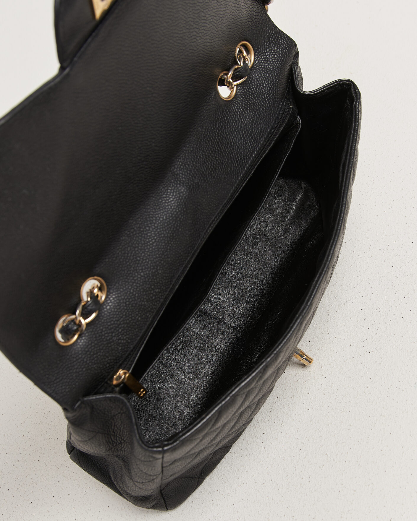 Hombres | Pre-Owned & Vintage Bags | Chanel Pre-Owned | Classic Jumbo Single Flap Bag Caviar Black