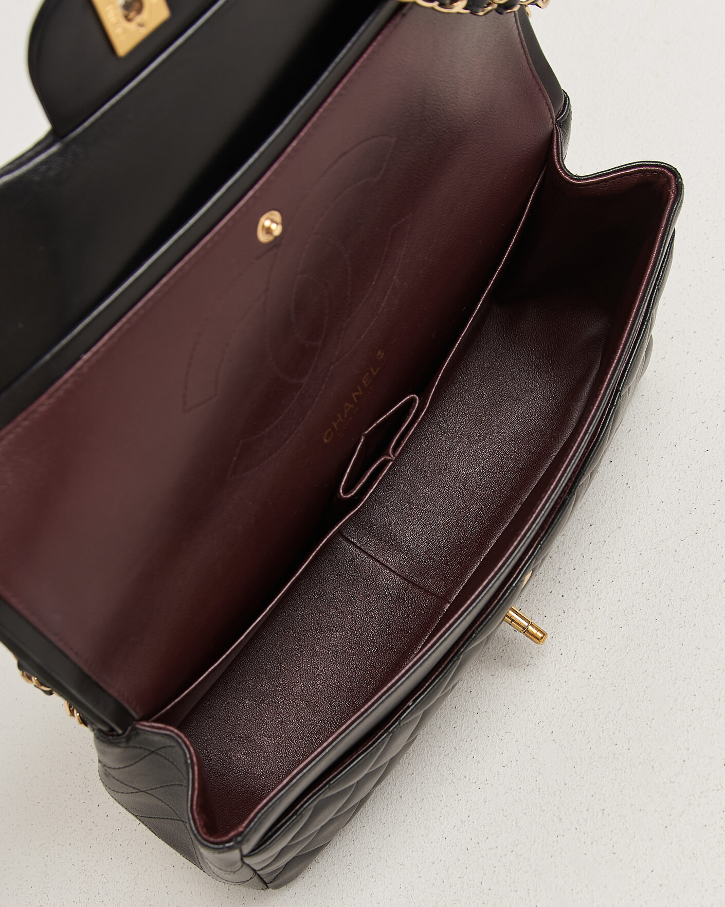 Hombres | Pre-Owned & Vintage Bags | Chanel Pre-Owned | Classic Jumbo Double Flap Bag Lambskin Black