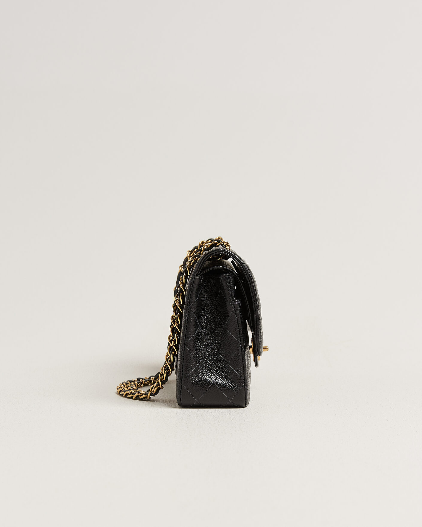 Hombres | Pre-Owned & Vintage Bags | Chanel Pre-Owned | Classic Medium Double Flap Bag Caviar Black