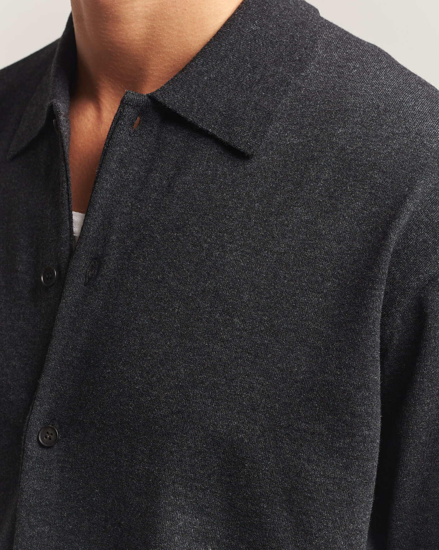 Hombres | Jerséis y prendas de punto | Auralee | High Twist Wool Knit Shirt Cardigan Charcoal