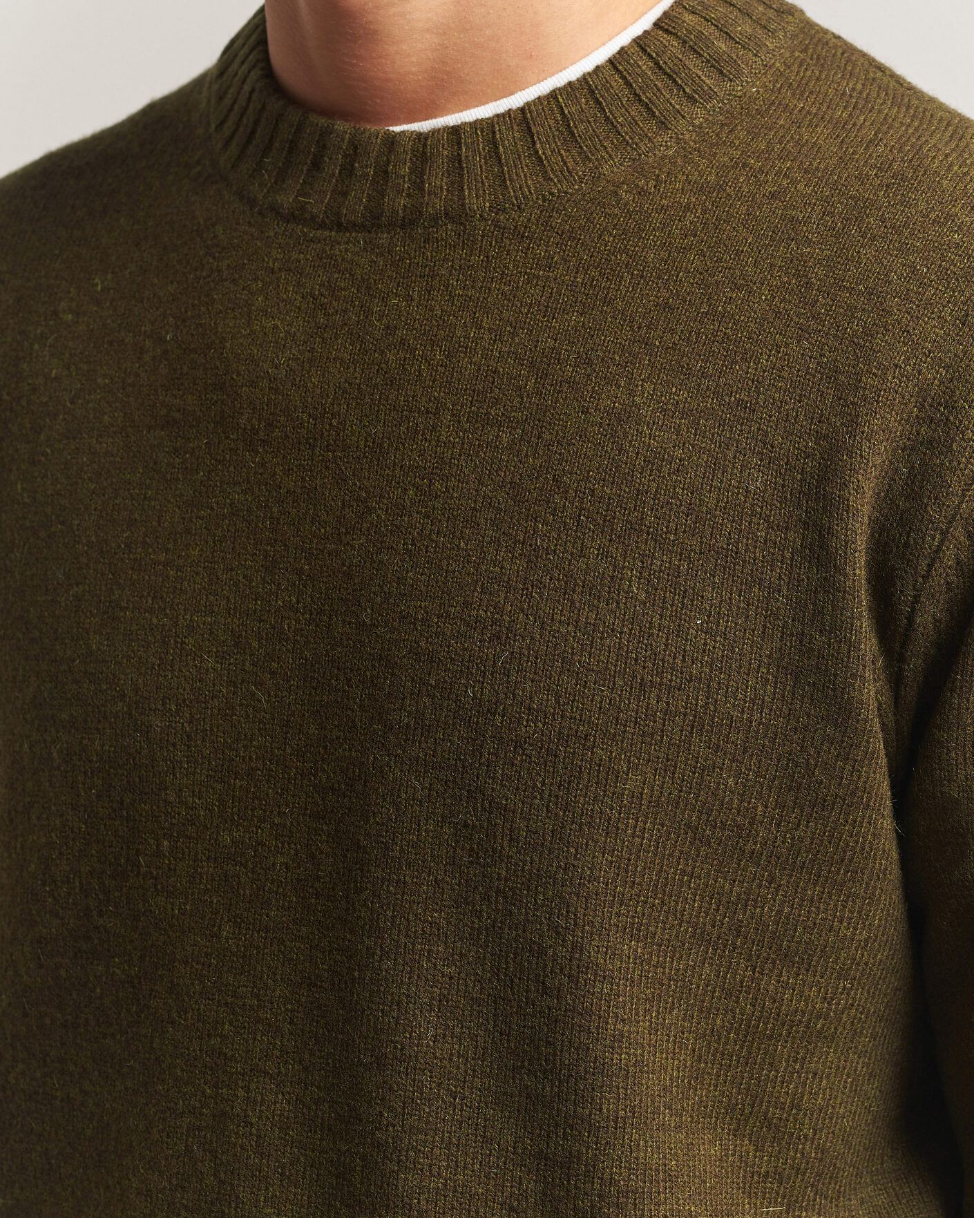 Hombres | Jerséis y prendas de punto | A Day's March | Marlow Lambswool Sweater Forest Green