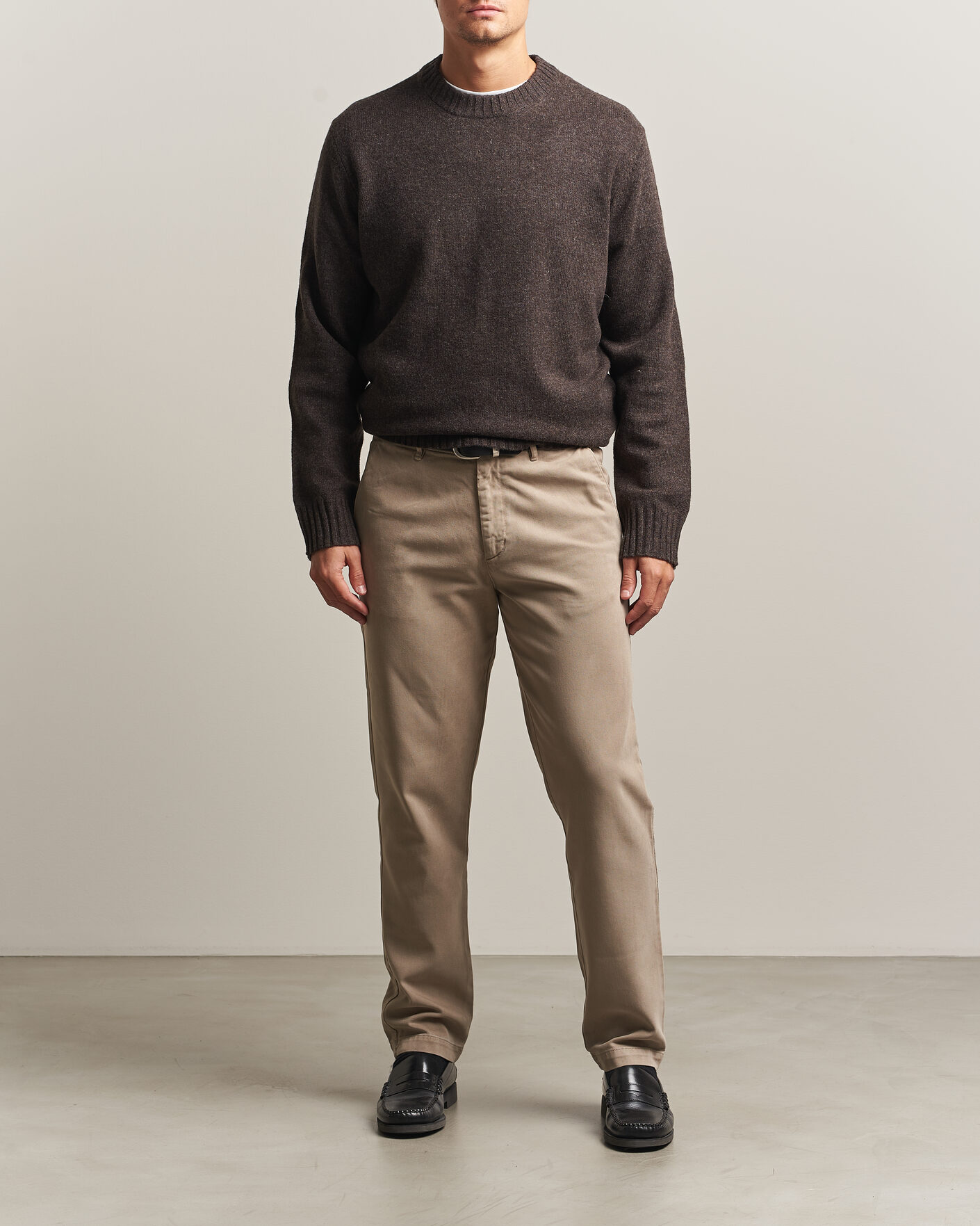 Hombres | Jerséis y prendas de punto | A Day's March | Marlow Lambswool Sweater Dark Brown
