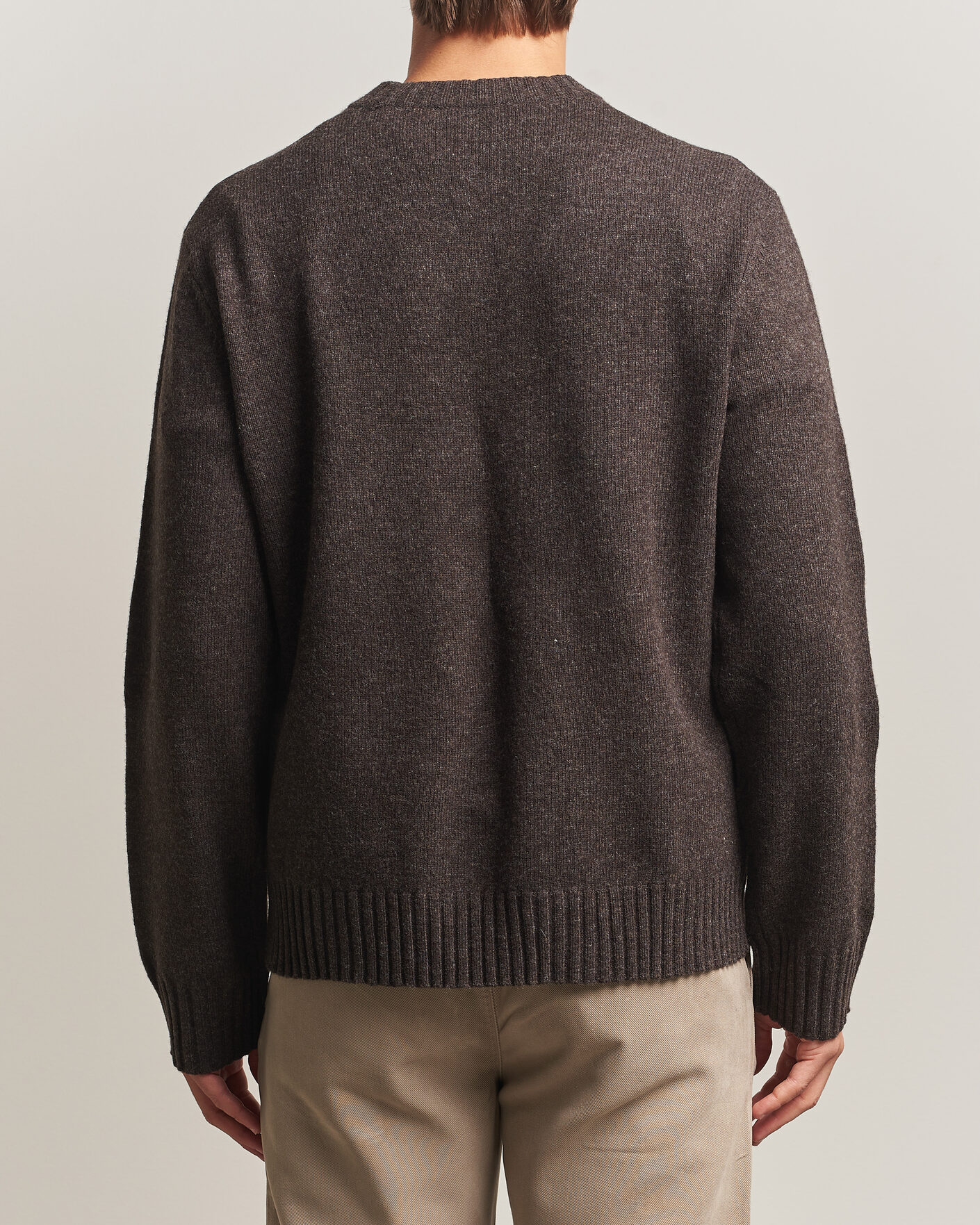 Hombres | Jerséis y prendas de punto | A Day's March | Marlow Lambswool Sweater Dark Brown