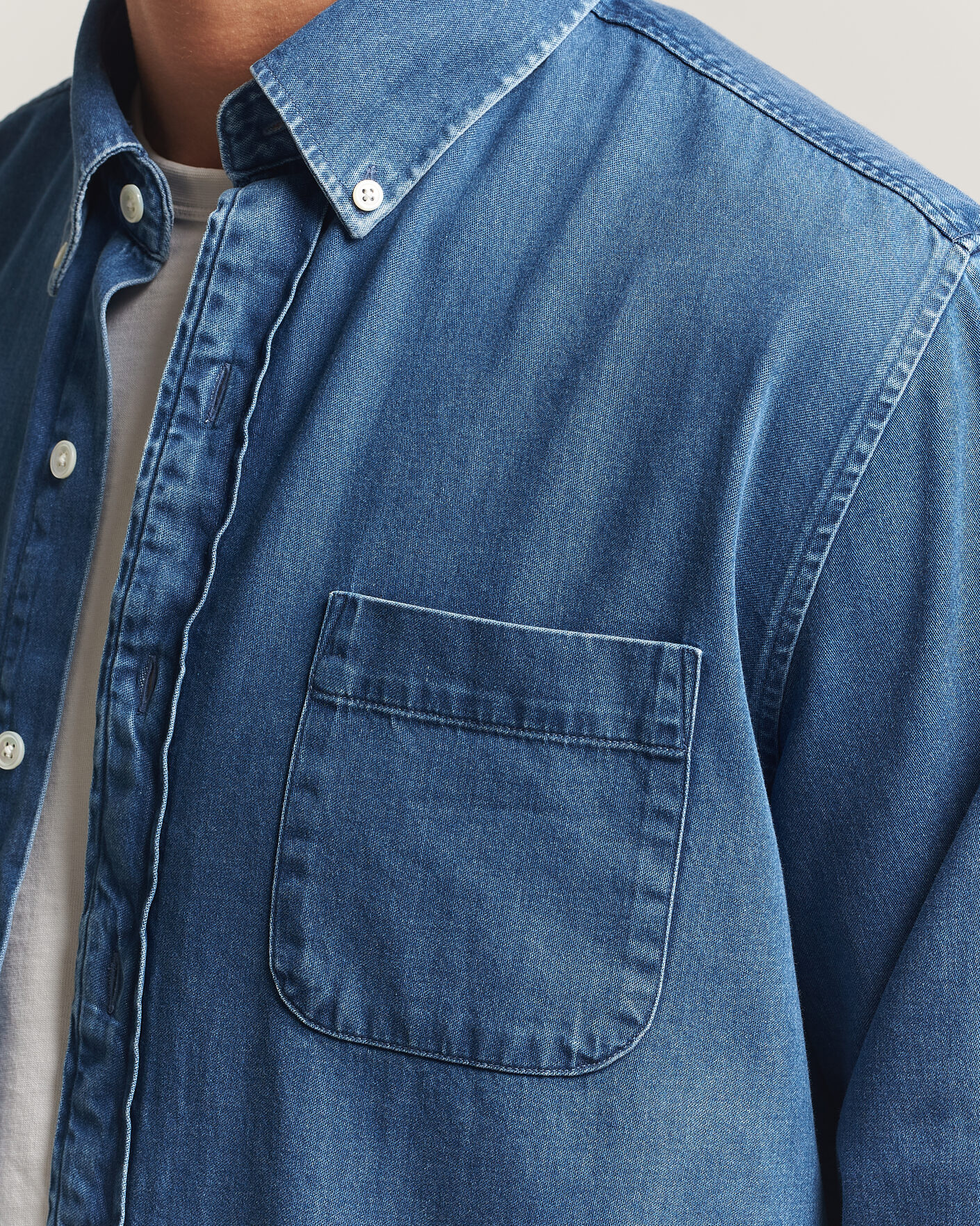 Hombres | Camisas | A Day's March | Original Button Down Denim Shirt Mid Blue