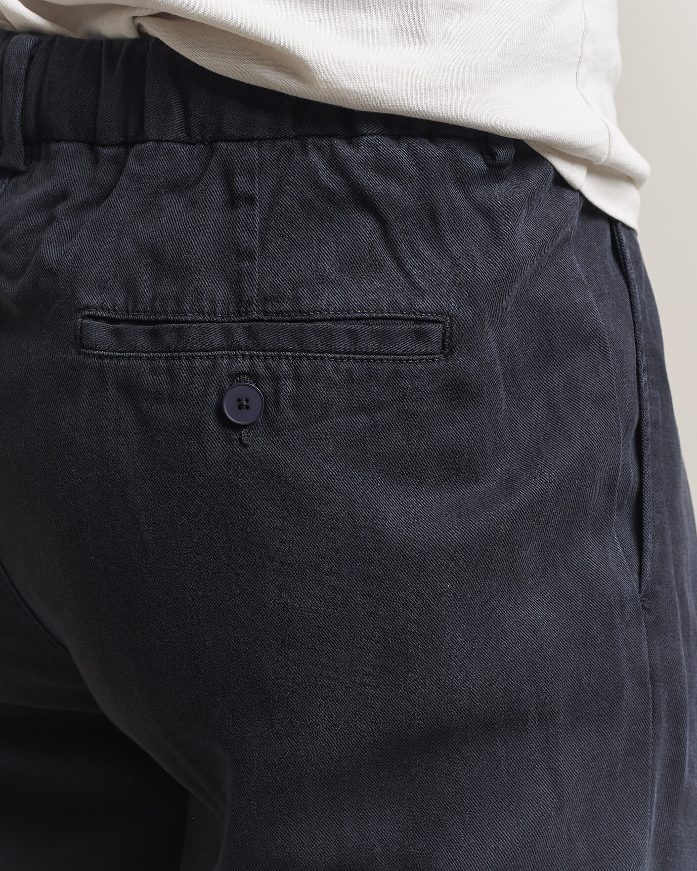 Hombres | Pantalones | A Day's March | Smart Lyocell Trousers Navy