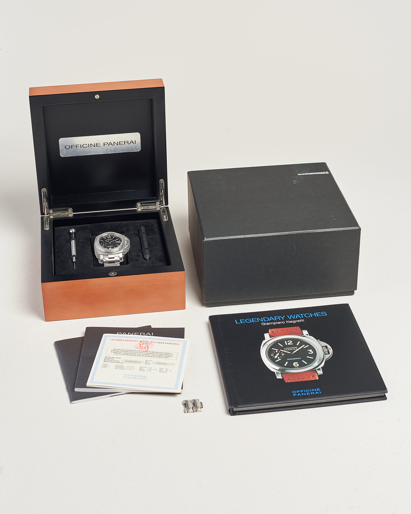 Hombres | Pre-Owned & Vintage Watches | Panerai Pre-Owned | Luminor GMT