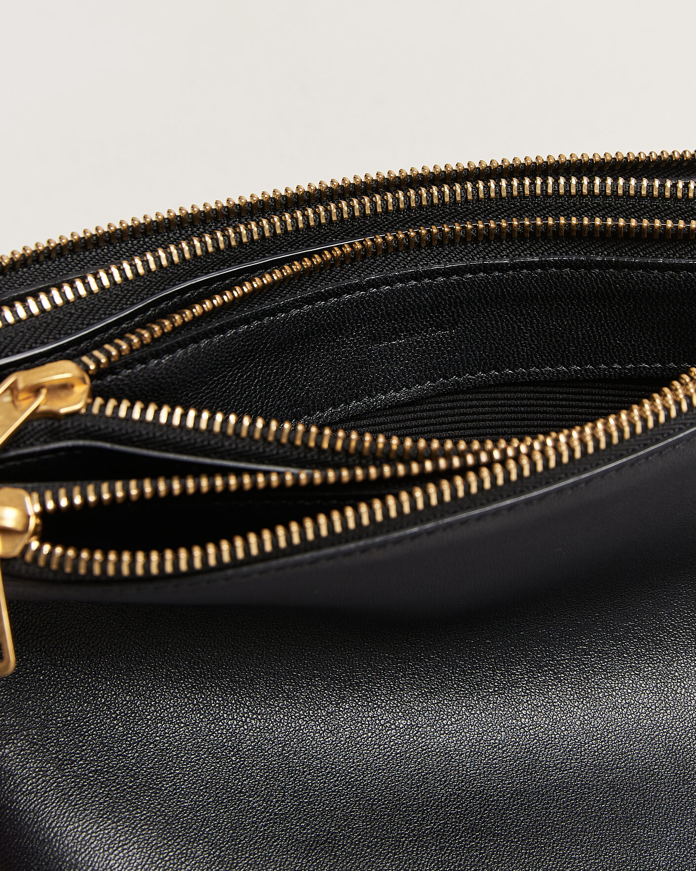 Hombres | Pre-Owned & Vintage Bags | Celine Pre-Owned | Trio Bag Small Leather Black
