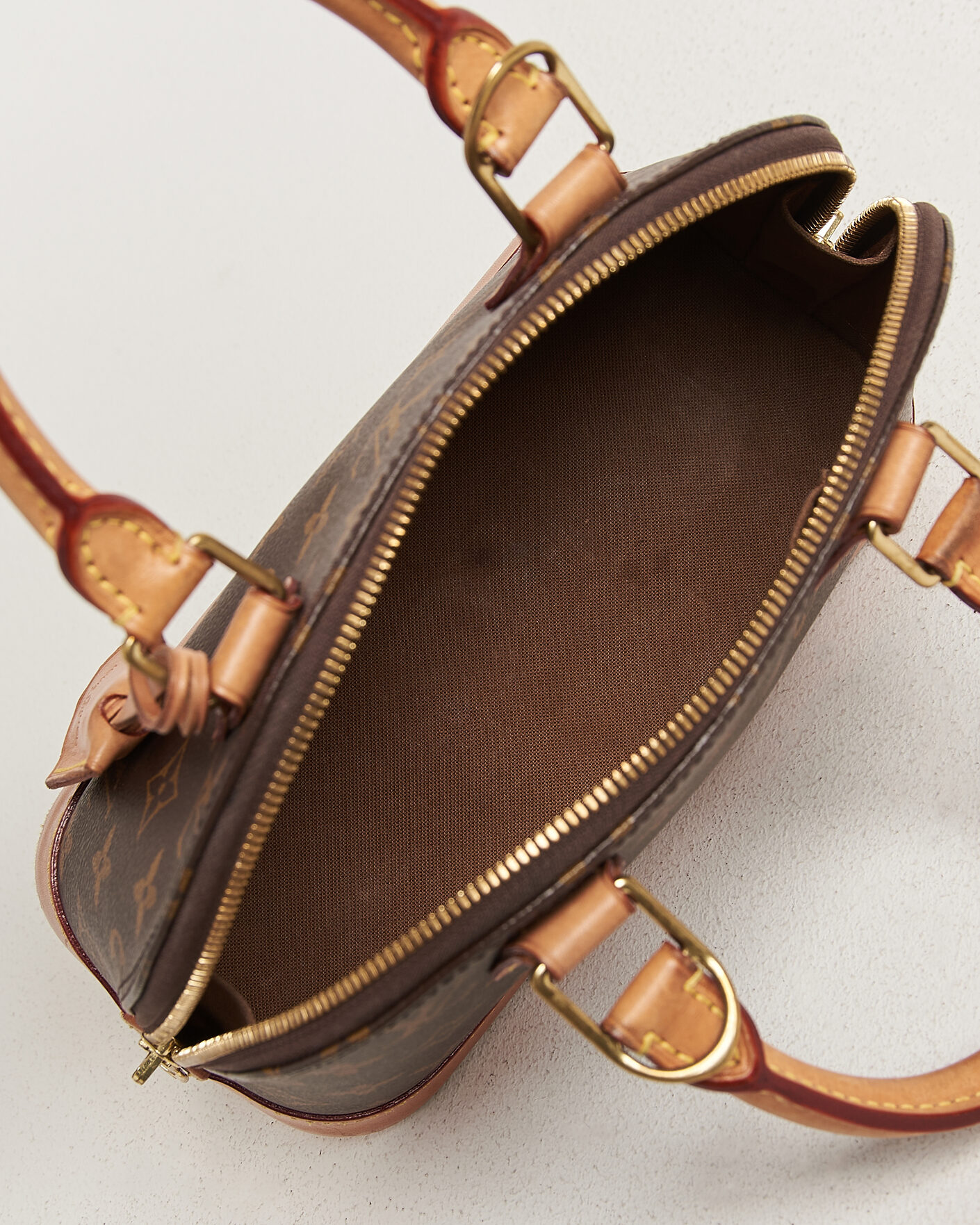 Hombres | Pre-Owned & Vintage Bags | Louis Vuitton Pre-Owned | Alma BB Monogram
