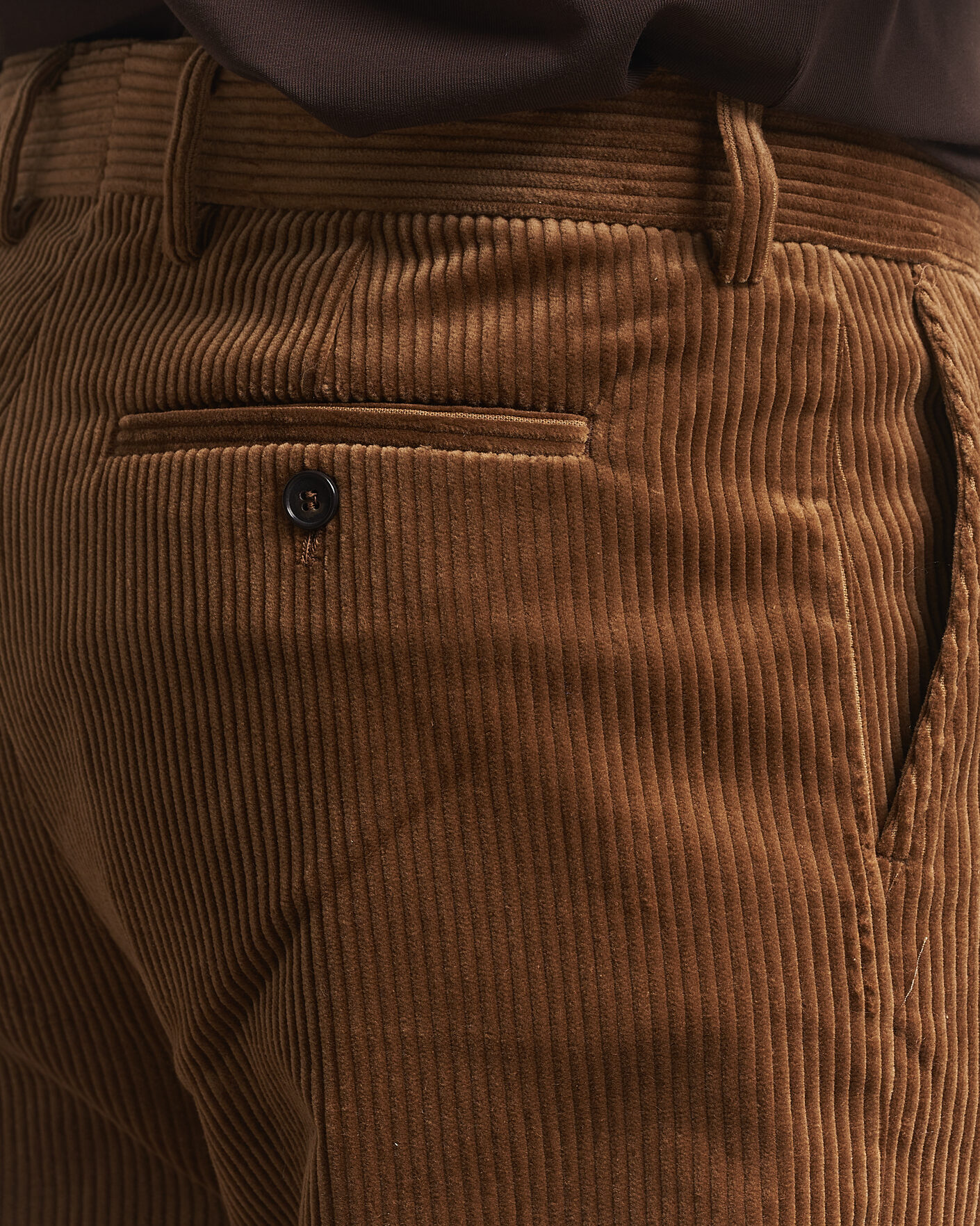 Hombres | Pantalones | Filippa K | Julian Corduroy Chino Trousers Tobacco