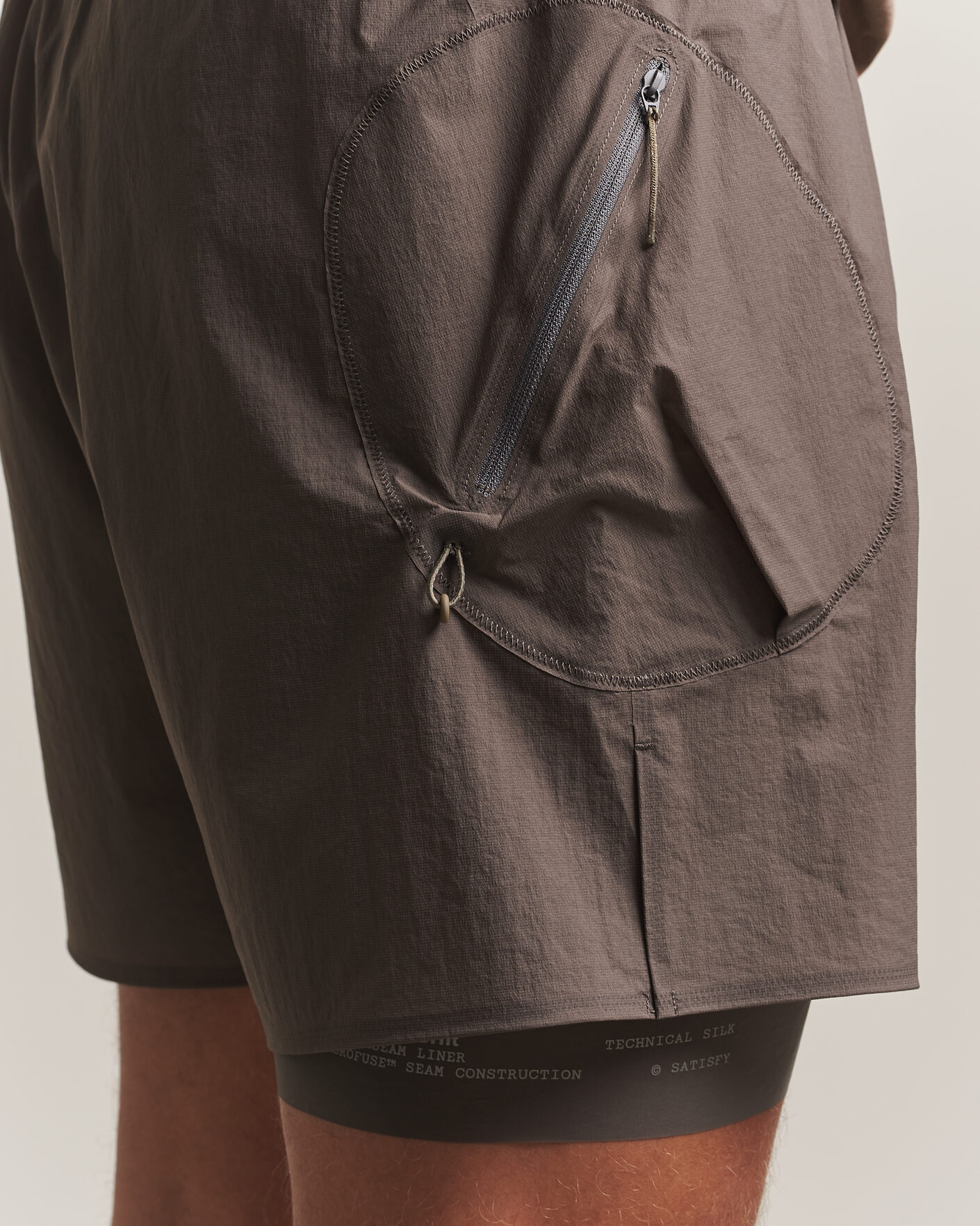 Hombres | Pantalones cortos | Satisfy | Rippy Cordura 5 Inch Shorts Subterranean
