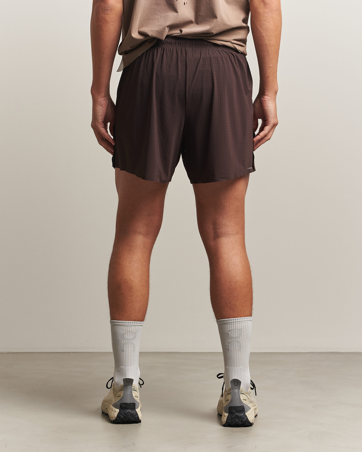 Hombres | Pantalones cortos | Satisfy | Space-O 5 Inch Shorts Deep Mahogany