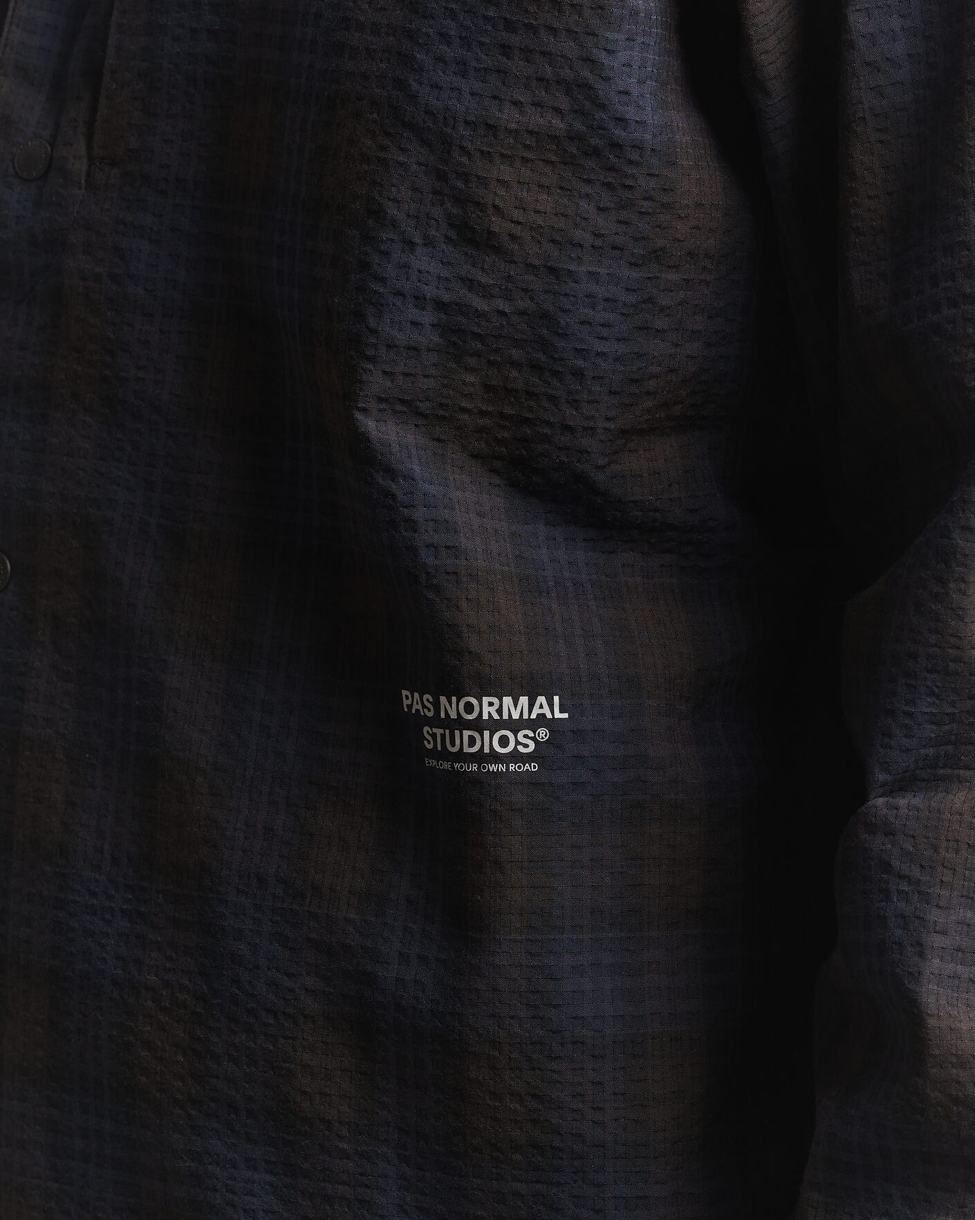 Hombres | Camisas | Pas Normal Studios | Off-Race Seersucker Shirt Dark Navy