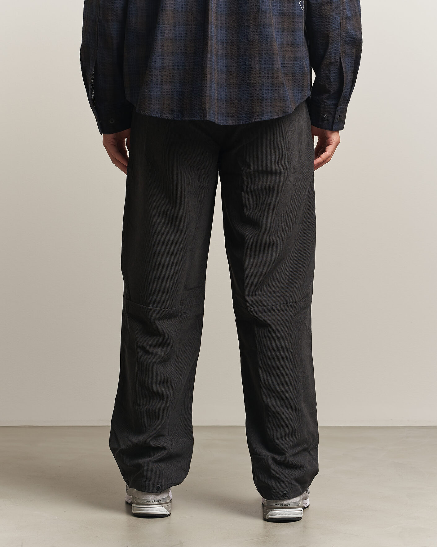 Hombres | Pantalones | Pas Normal Studios | Off-Race Tech Corduroy Pants Black
