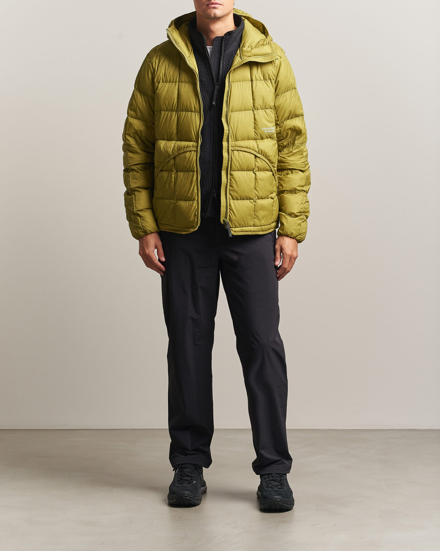 Hombres | Abrigos y chaquetas | Pas Normal Studios | Off-Race Down Liner Jacket Dark Lime