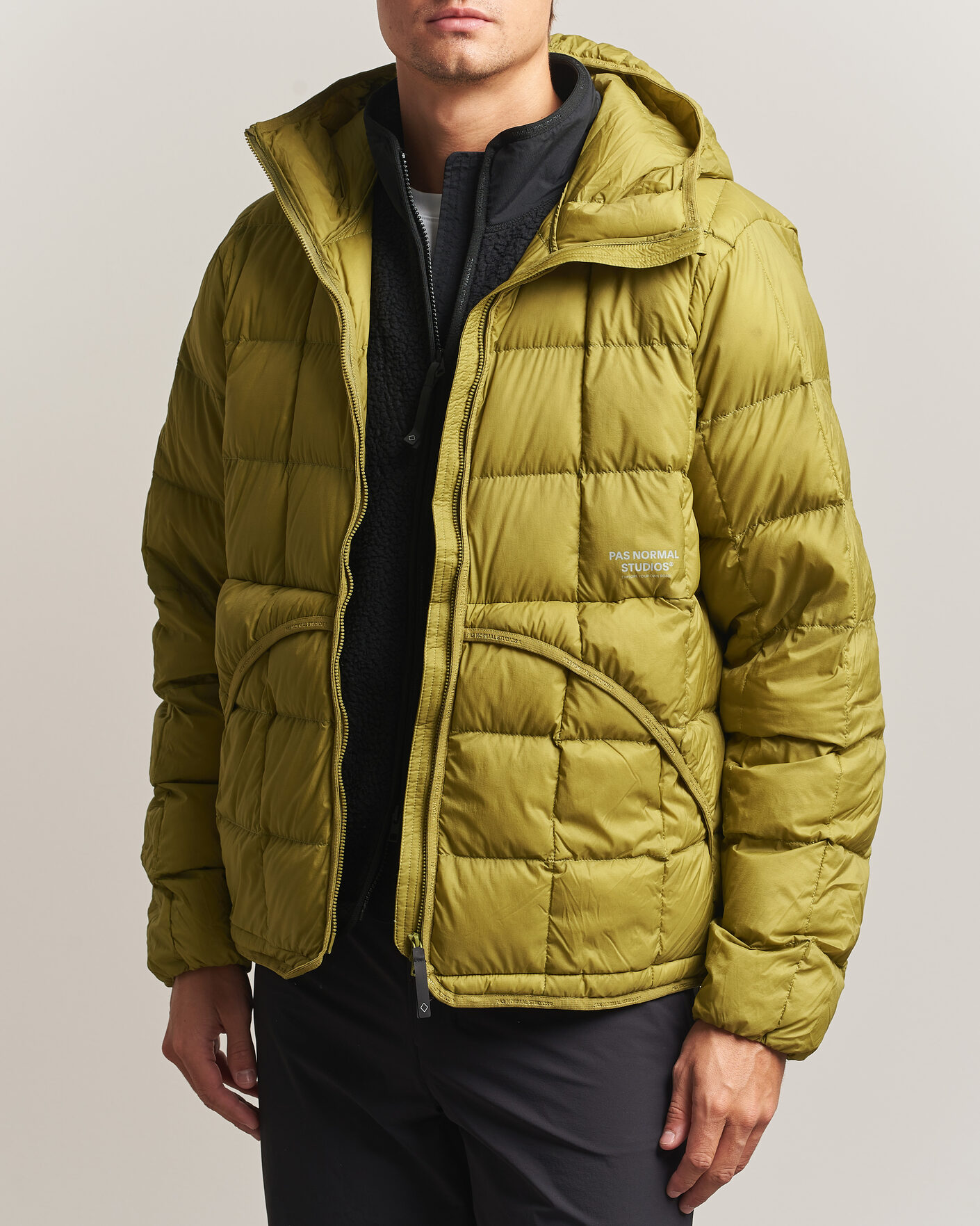 Hombres | Abrigos y chaquetas | Pas Normal Studios | Off-Race Down Liner Jacket Dark Lime
