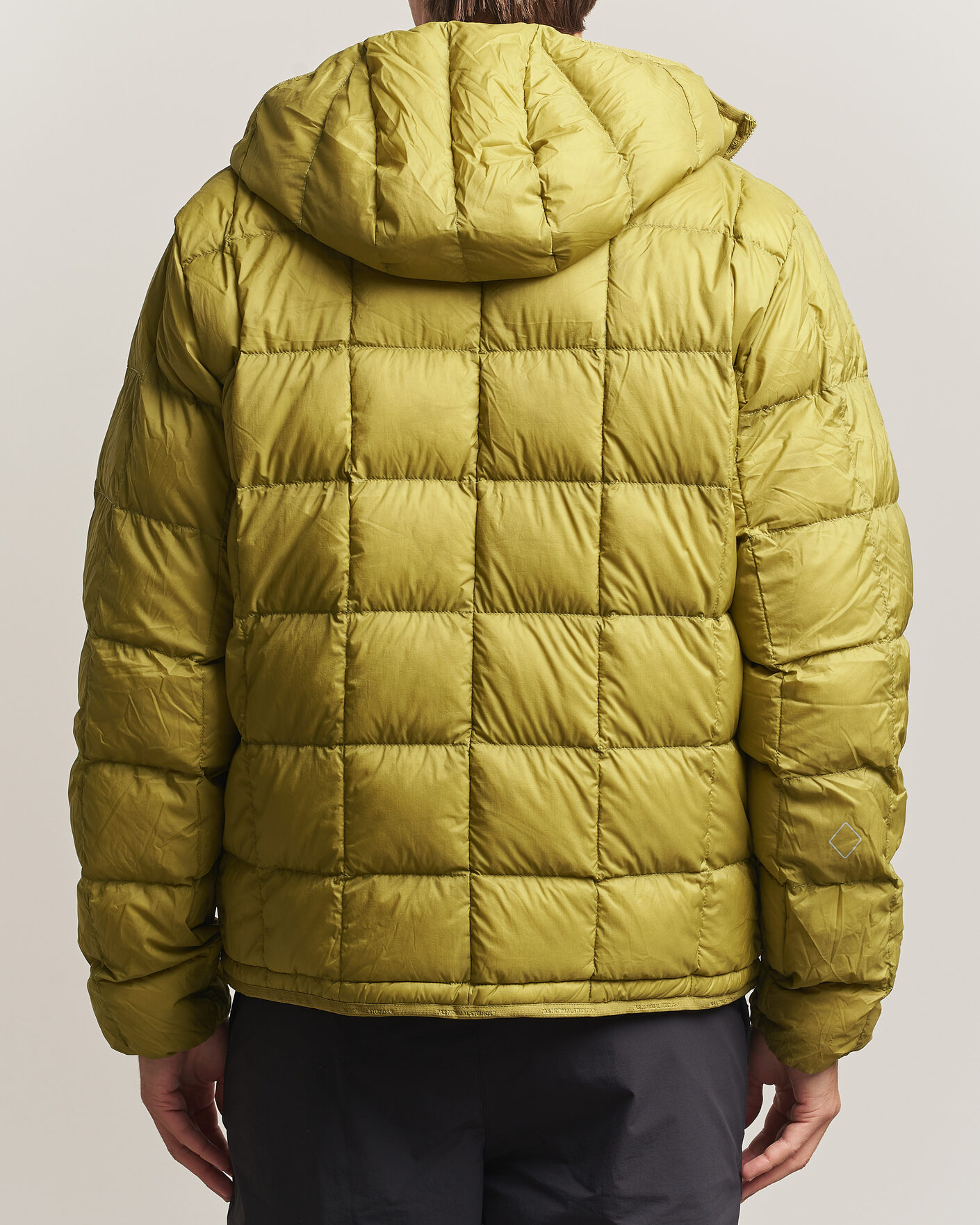 Hombres | Abrigos y chaquetas | Pas Normal Studios | Off-Race Down Liner Jacket Dark Lime