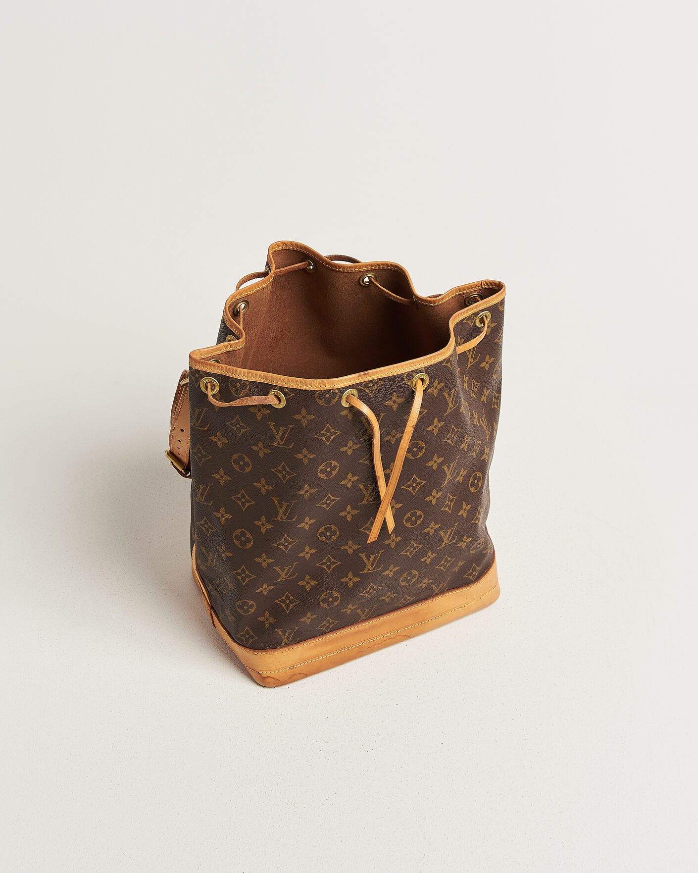 Hombres | Pre-Owned & Vintage Bags | Louis Vuitton Pre-Owned | Noé Monogram