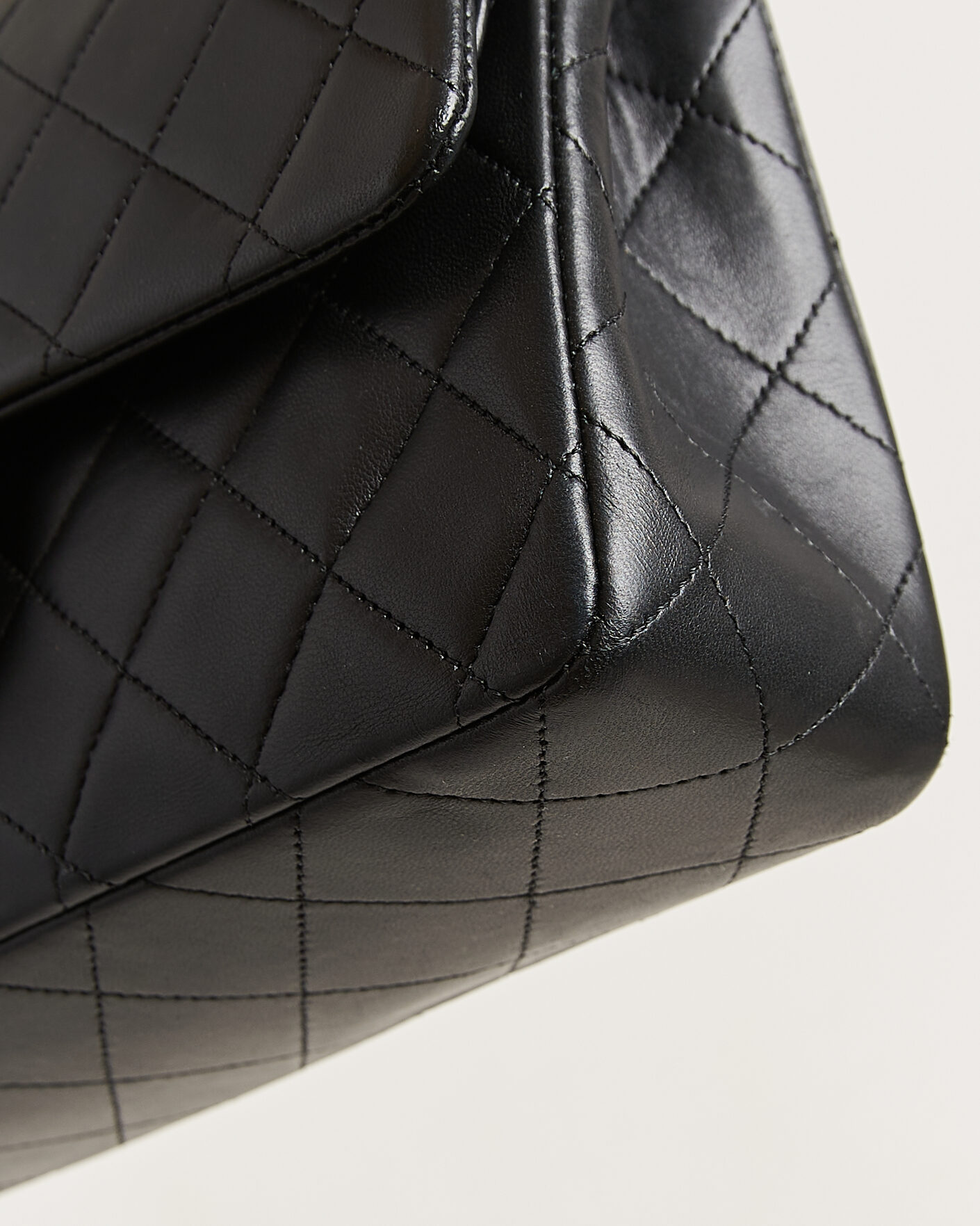 Hombres | Pre-Owned & Vintage Bags | Chanel Pre-Owned | Classic Small Double Flap Bag Lambskin Black