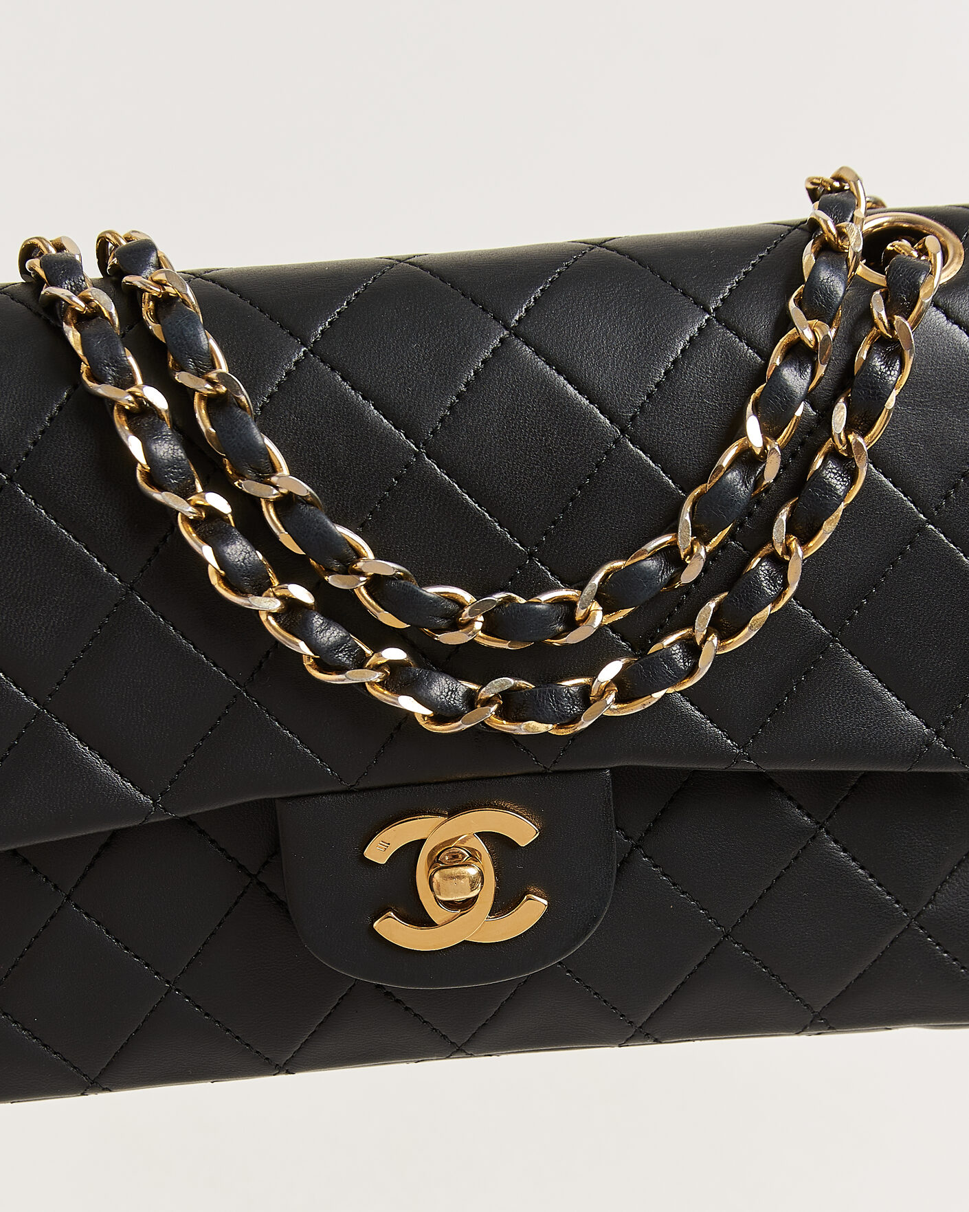 Hombres | Pre-Owned & Vintage Bags | Chanel Pre-Owned | Classic Small Double Flap Bag Lambskin Black