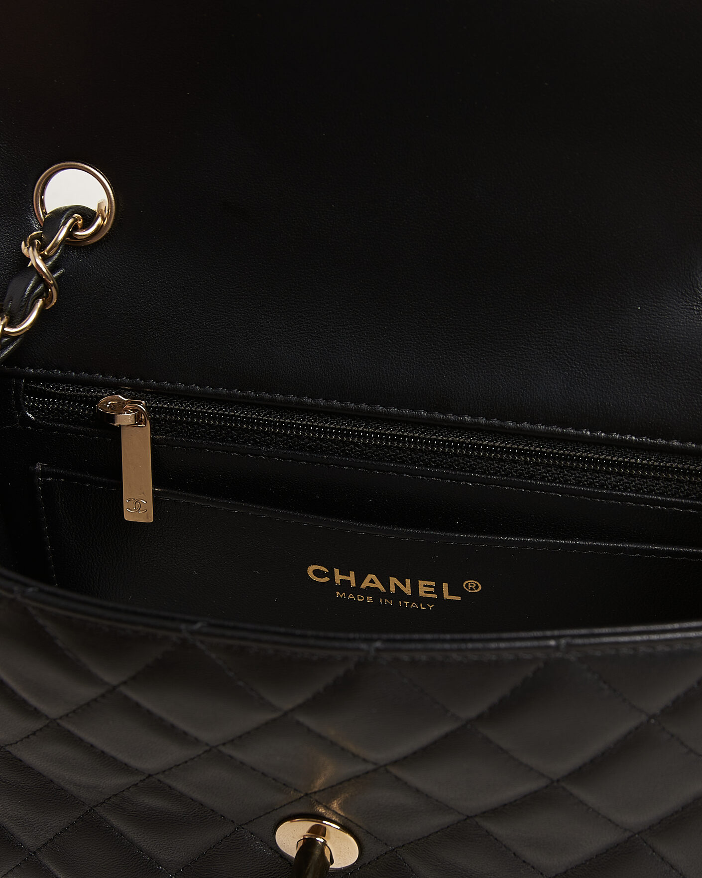 Hombres | Pre-Owned & Vintage Bags | Chanel Pre-Owned | Classic Mini Rectangular Single Flap Bag Lambskin Black