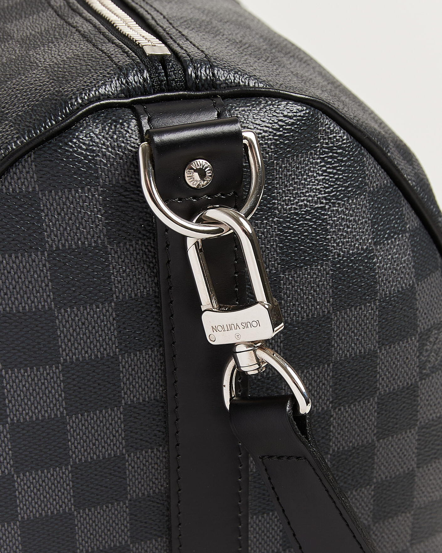 Hombres | Pre-Owned & Vintage Bags | Louis Vuitton Pre-Owned | Keepall Bandouliére 55 Damier Graphite