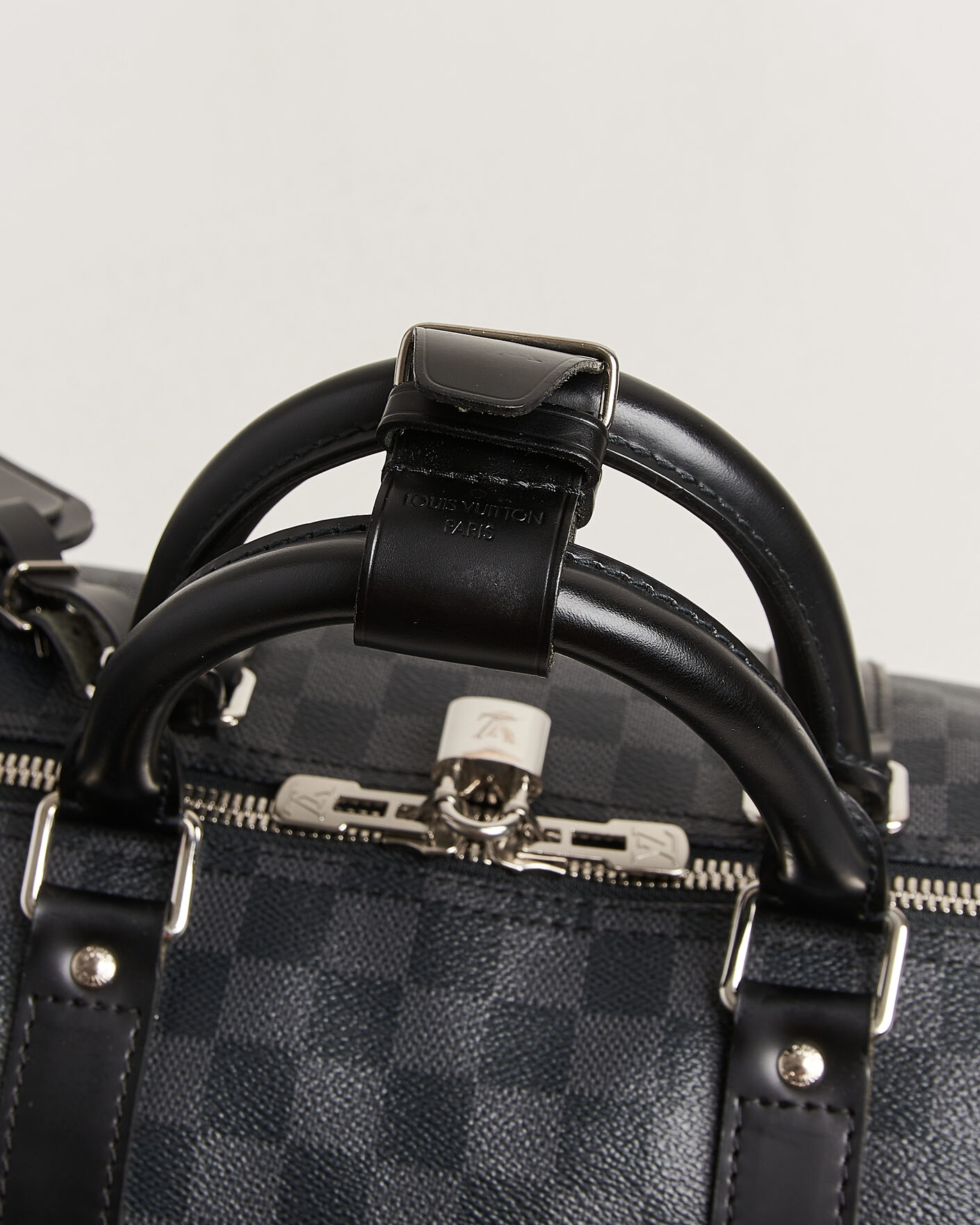 Hombres | Pre-Owned & Vintage Bags | Louis Vuitton Pre-Owned | Keepall Bandouliére 55 Damier Graphite