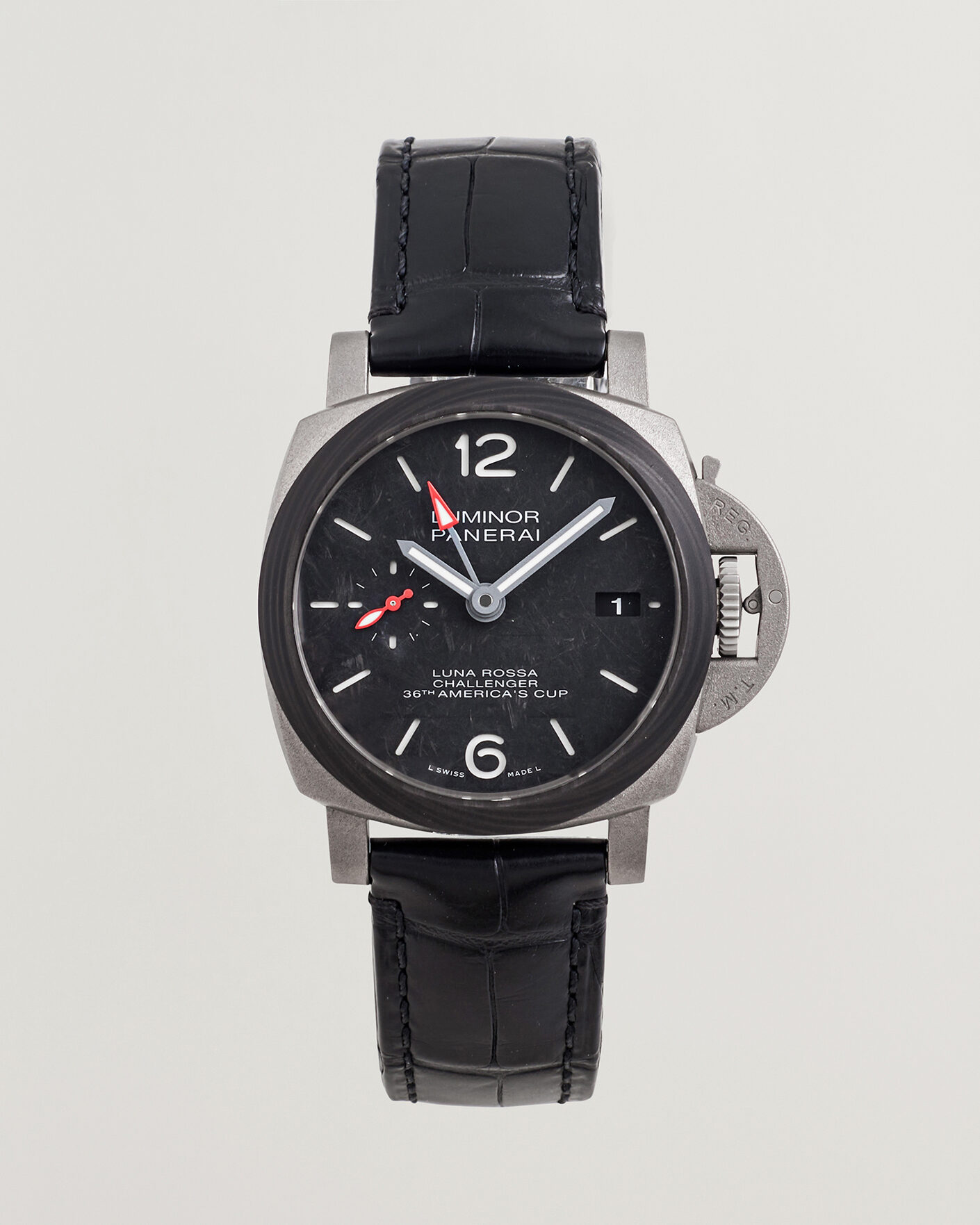 Hombres | Pre-Owned & Vintage Watches | Panerai Pre-Owned | Luna Rossa PAM 1096