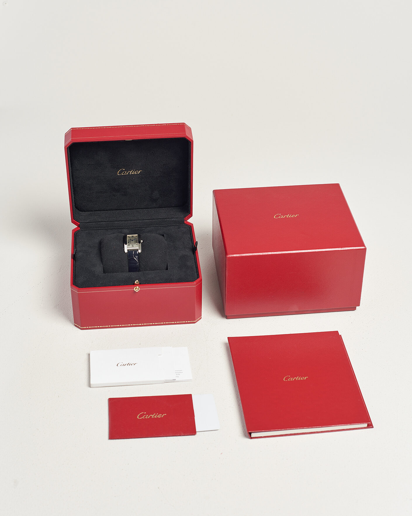 Hombres | Pre-Owned & Vintage Watches | Cartier Pre-Owned | Tank Americaine