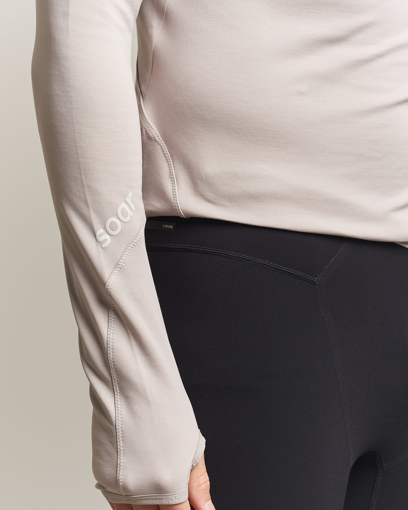 Hombres | Jerséis y prendas de punto | SOAR Running | Wool Tech Top Opal Grey